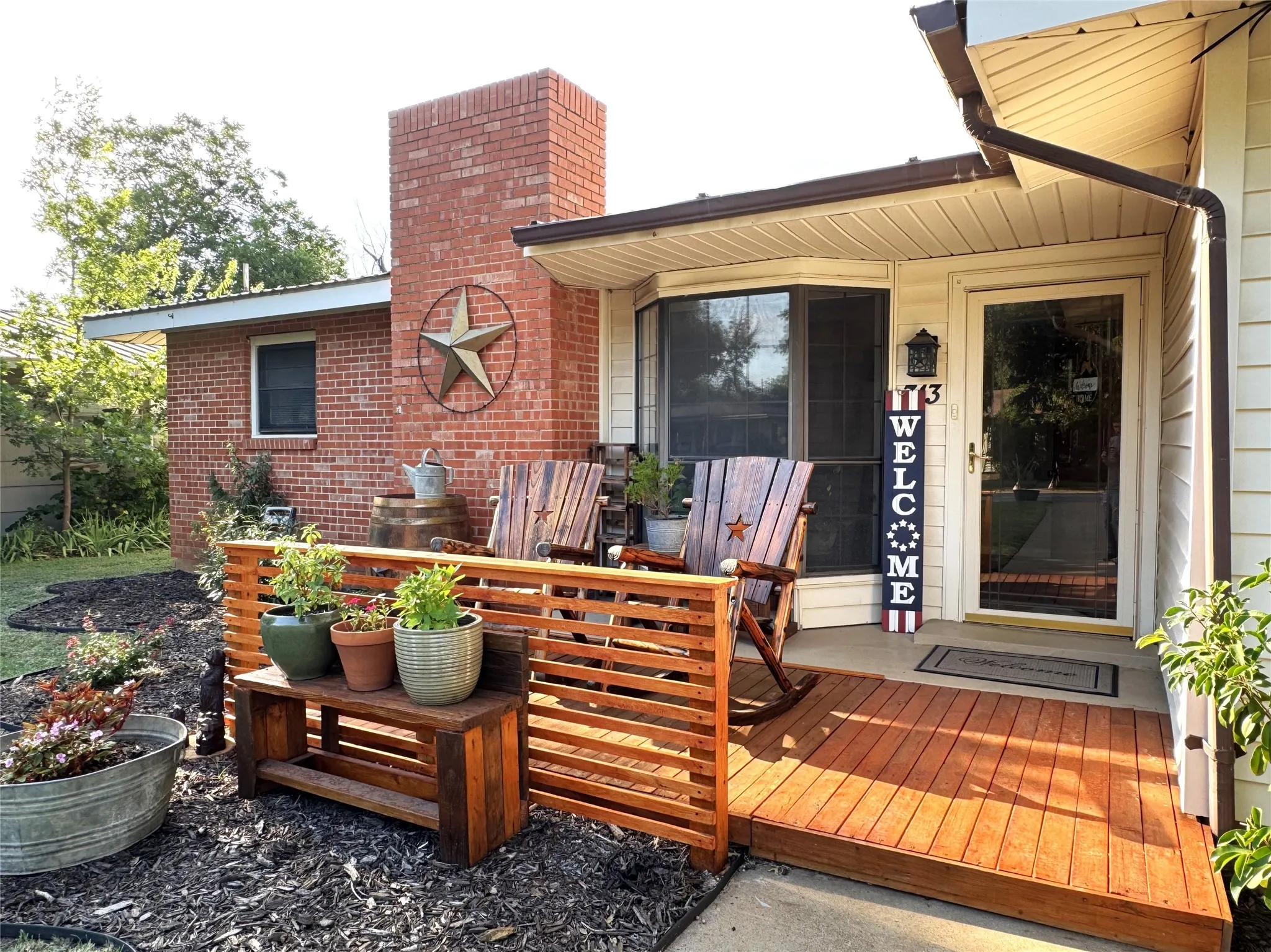 Single Family Residence For Sale in Coleman County , 313 Miami, Coleman, Texas 76834, 3 Bedroom, 2 Bathroom, Garage spaces, 1,338 Sqft, built in 1975, mls#21323186, Real Estate Agent in Coleman, Homes For Sale in Coleman county, Homes For Sale in Coleman, Realtor in Coleman Texas, Real Estate Brokerage Independent Realty Texas, Luminita Cordes Realtor