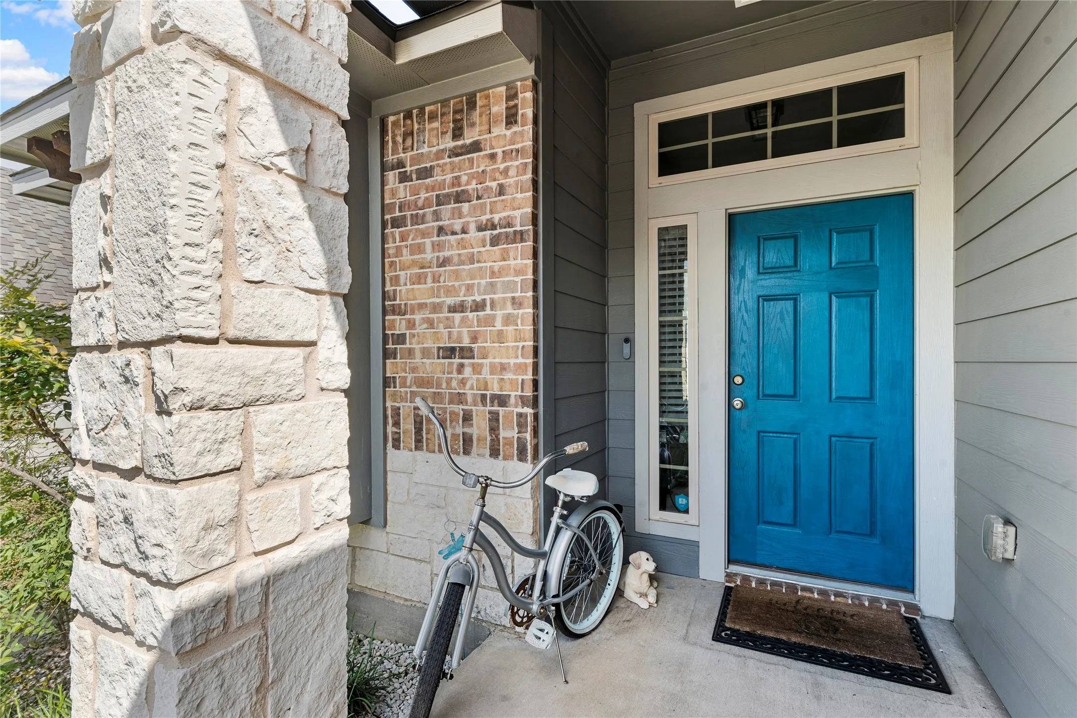 Single Family Residence For Sale in Mc Lennan County , 10205 Omni Drive, Waco, Texas 76708, 3 Bedroom, 2 Bathroom, 2 Garage spaces, 1,654 Sqft, built in 2019, mls#21322676, Real Estate Agent in Waco, Homes For Sale in Mc Lennan county, Homes For Sale in Waco, Realtor in Waco Texas, Real Estate Brokerage Independent Realty Texas, Luminita Cordes Realtor