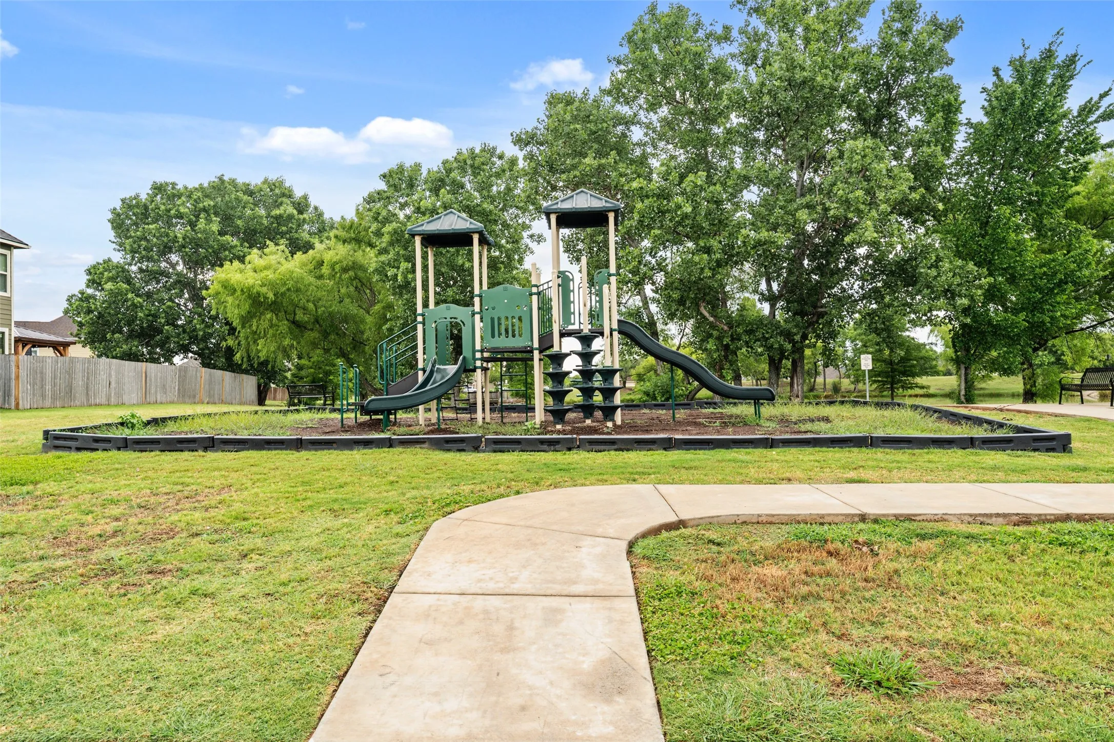 Brentwood Community​​‌​​​​‌​​‌‌​‌‌​​​‌‌​‌​‌​‌​​​‌​​ Playground