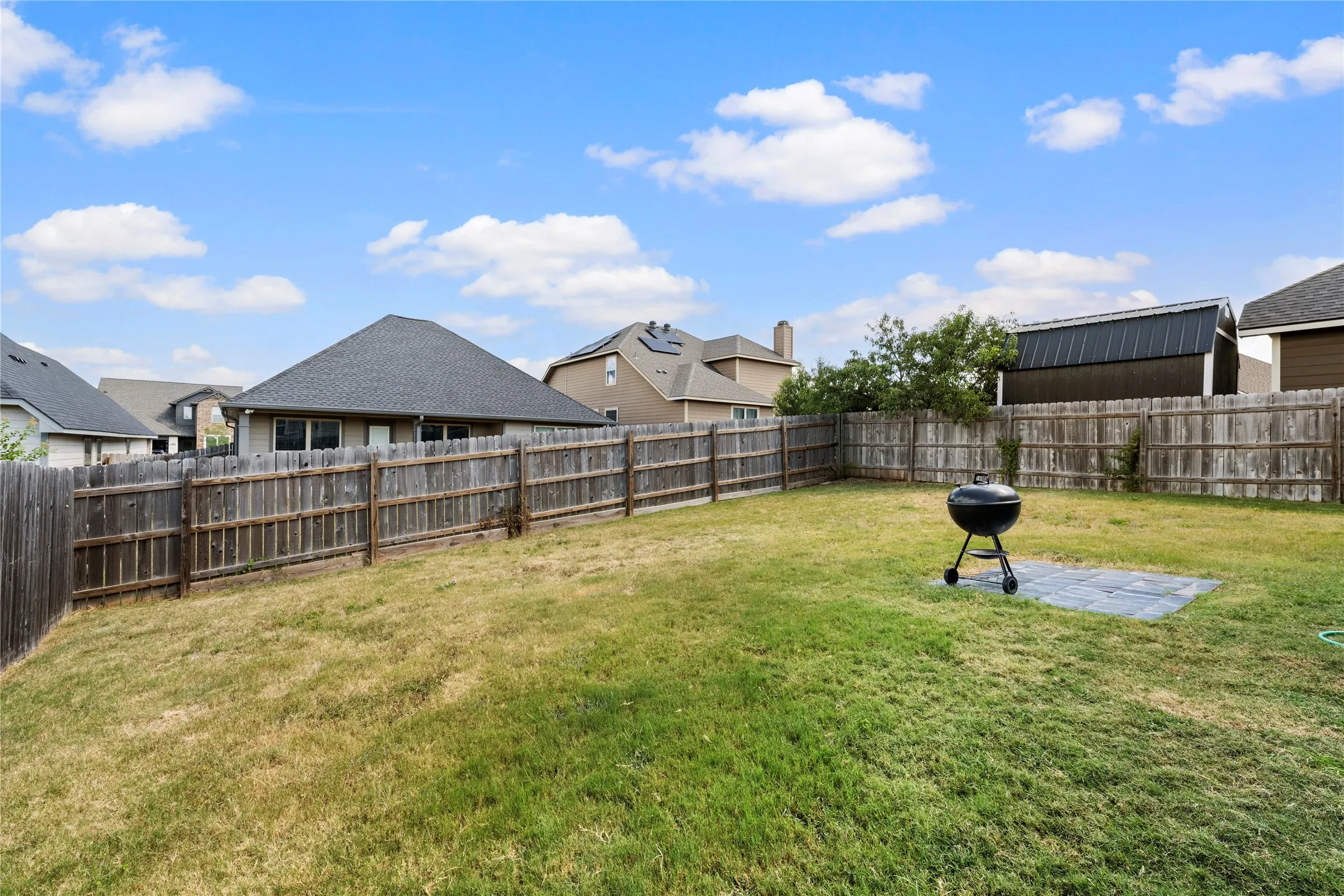 Single Family Residence For Sale in Mc Lennan County , 10205 Omni Drive, Waco, Texas 76708, 3 Bedroom, 2 Bathroom, 2 Garage spaces, 1,654 Sqft, built in 2019, mls#21322676, Real Estate Agent in Waco, Homes For Sale in Mc Lennan county, Homes For Sale in Waco, Realtor in Waco Texas, Real Estate Brokerage Independent Realty Texas, Luminita Cordes Realtor