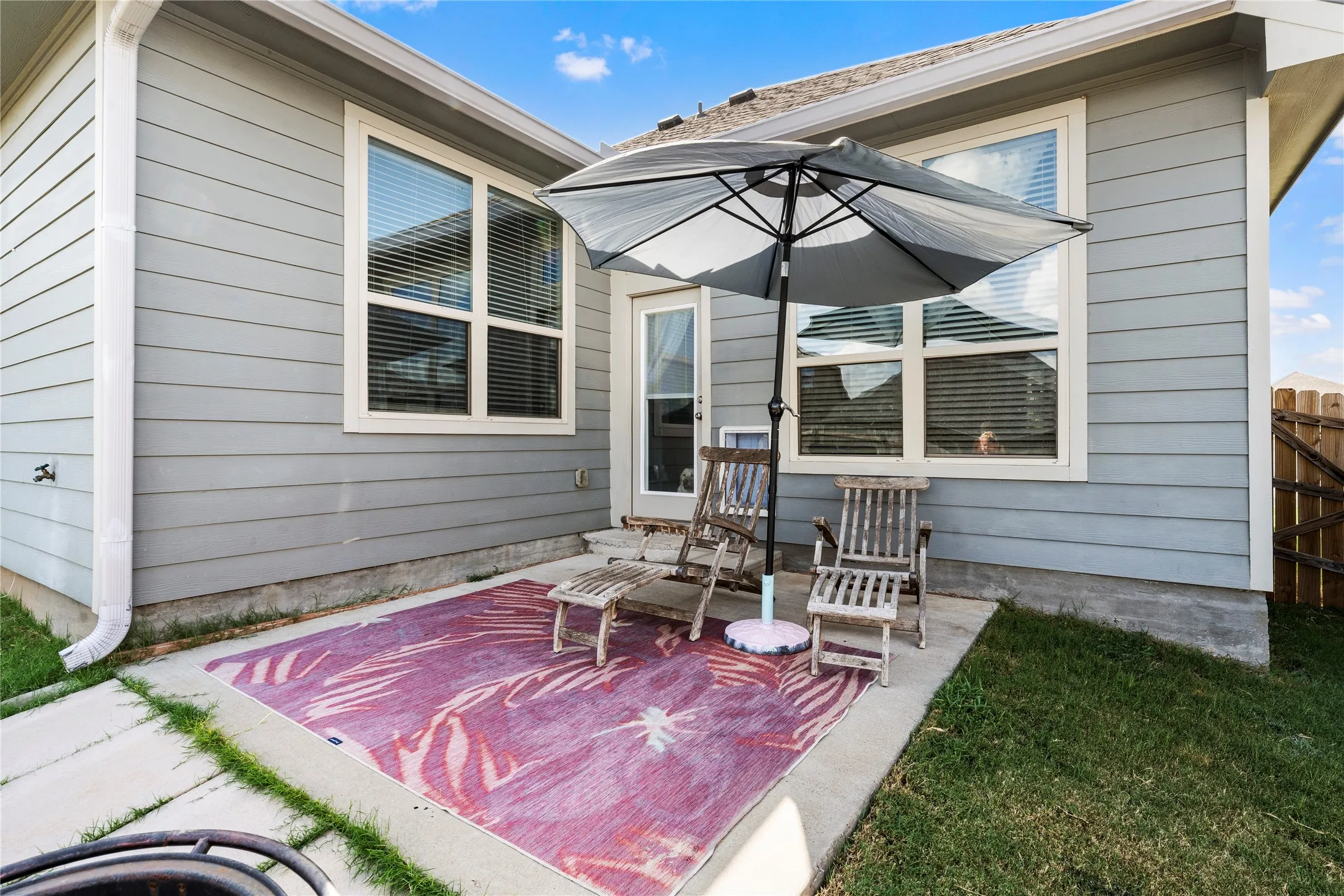 Single Family Residence For Sale in Mc Lennan County , 10205 Omni Drive, Waco, Texas 76708, 3 Bedroom, 2 Bathroom, 2 Garage spaces, 1,654 Sqft, built in 2019, mls#21322676, Real Estate Agent in Waco, Homes For Sale in Mc Lennan county, Homes For Sale in Waco, Realtor in Waco Texas, Real Estate Brokerage Independent Realty Texas, Luminita Cordes Realtor