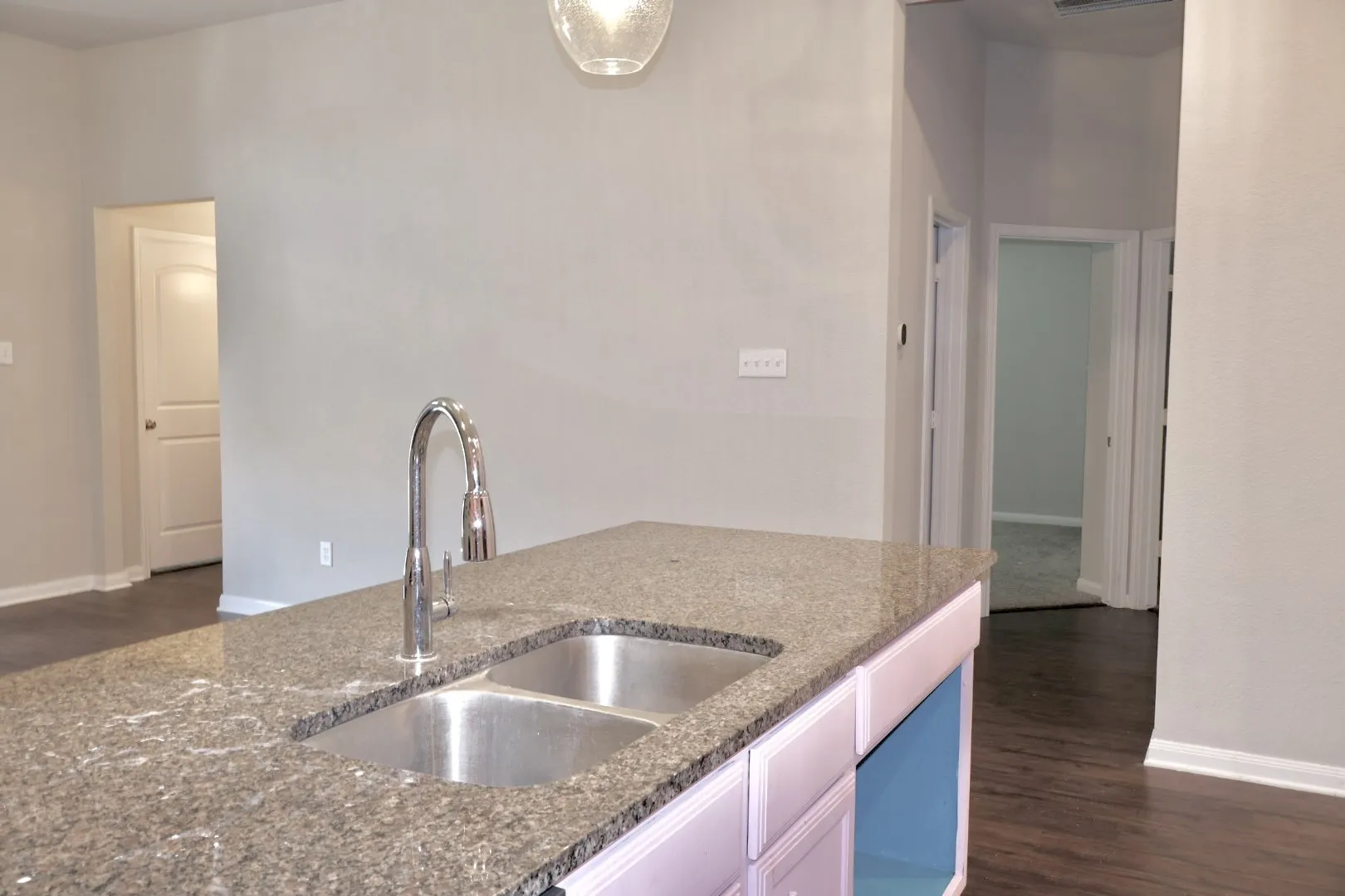 Single Family Residence For Sale in Mc Lennan County , 10205 Omni Drive, Waco, Texas 76708, 3 Bedroom, 2 Bathroom, 2 Garage spaces, 1,654 Sqft, built in 2019, mls#21322676, Real Estate Agent in Waco, Homes For Sale in Mc Lennan county, Homes For Sale in Waco, Realtor in Waco Texas, Real Estate Brokerage Independent Realty Texas, Luminita Cordes Realtor
