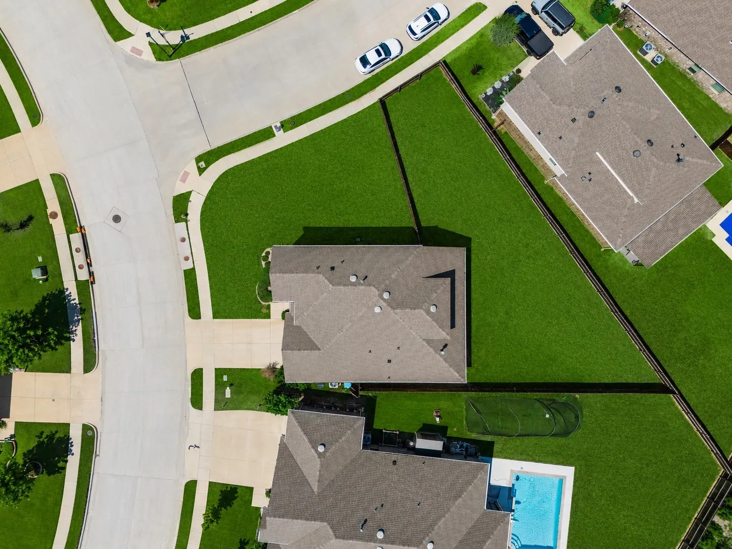 Oversized corner lot