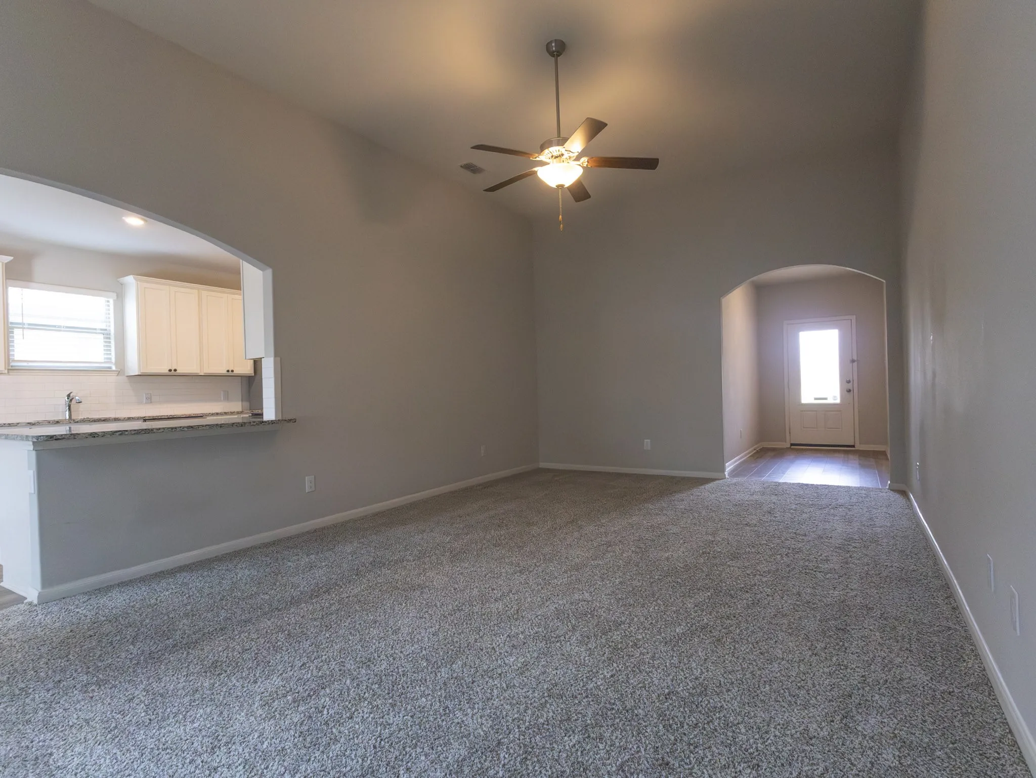 Single Family Residence For Rent in Collin County , 2100 Penaflor Drive, Anna, Texas 75409, 3 Bedroom, 2 Bathroom, 2 Garage spaces, 1,647 Sqft, built in 2021, mls#21323203, Real Estate Agent in Anna, Homes For Rent in Collin county, Homes For Rent in Anna, Realtor in Anna Texas, Real Estate Brokerage Independent Realty Texas, Luminita Cordes Realtor