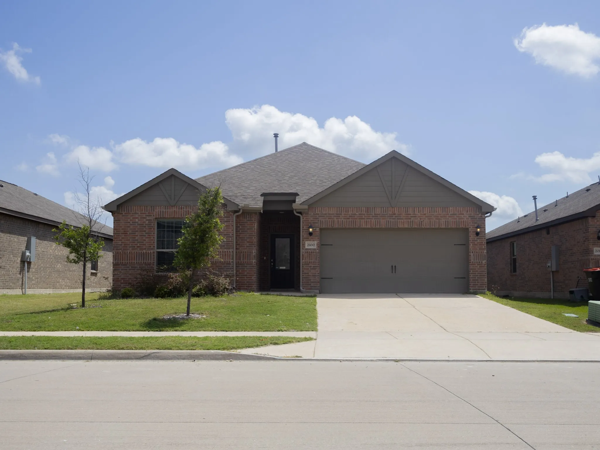Single Family Residence For Rent in Collin County , 2100 Penaflor Drive, Anna, Texas 75409, 3 Bedroom, 2 Bathroom, 2 Garage spaces, 1,647 Sqft, built in 2021, mls#21323203, Real Estate Agent in Anna, Homes For Rent in Collin county, Homes For Rent in Anna, Realtor in Anna Texas, Real Estate Brokerage Independent Realty Texas, Luminita Cordes Realtor