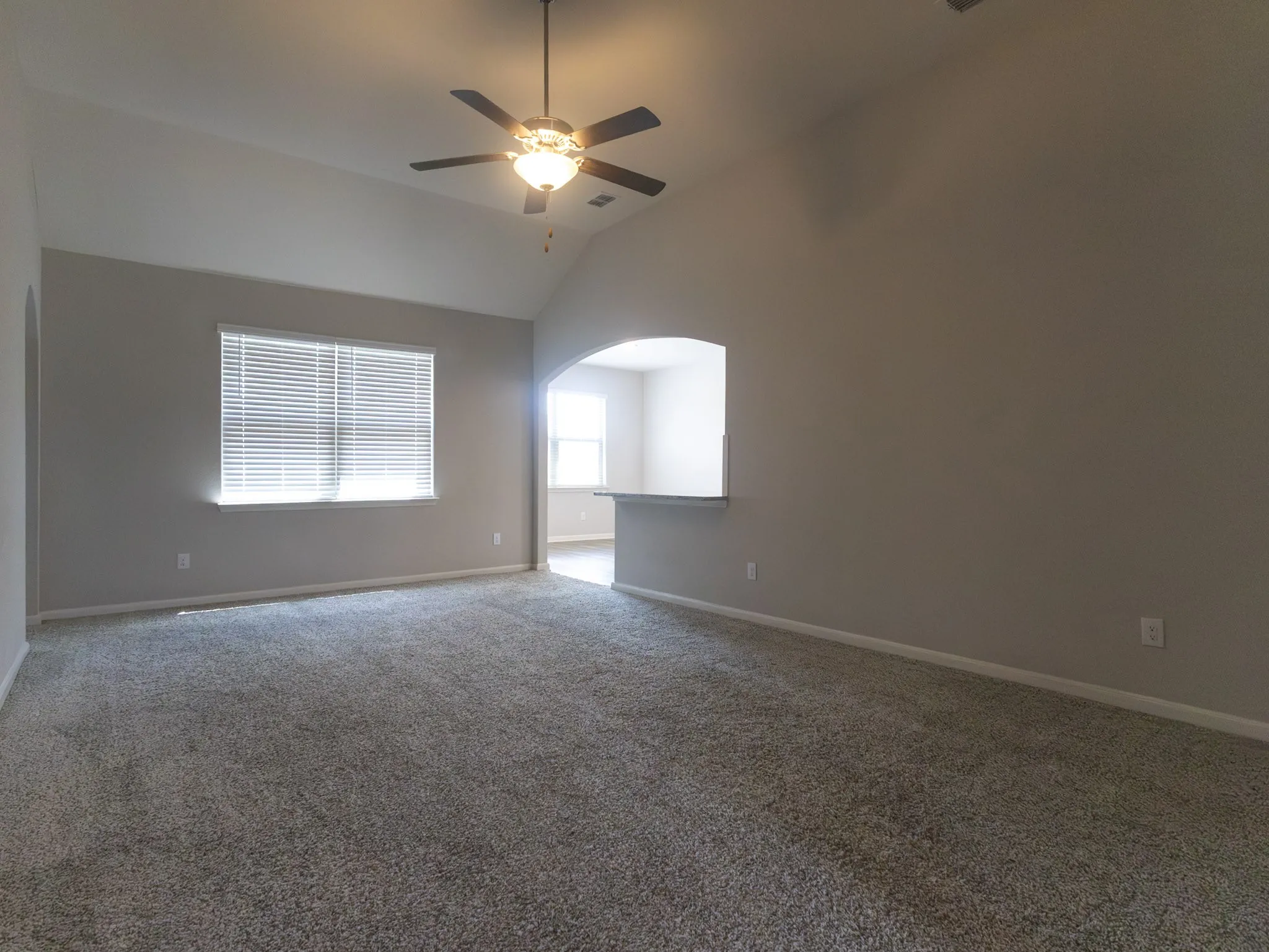 Single Family Residence For Rent in Collin County , 2100 Penaflor Drive, Anna, Texas 75409, 3 Bedroom, 2 Bathroom, 2 Garage spaces, 1,647 Sqft, built in 2021, mls#21323203, Real Estate Agent in Anna, Homes For Rent in Collin county, Homes For Rent in Anna, Realtor in Anna Texas, Real Estate Brokerage Independent Realty Texas, Luminita Cordes Realtor