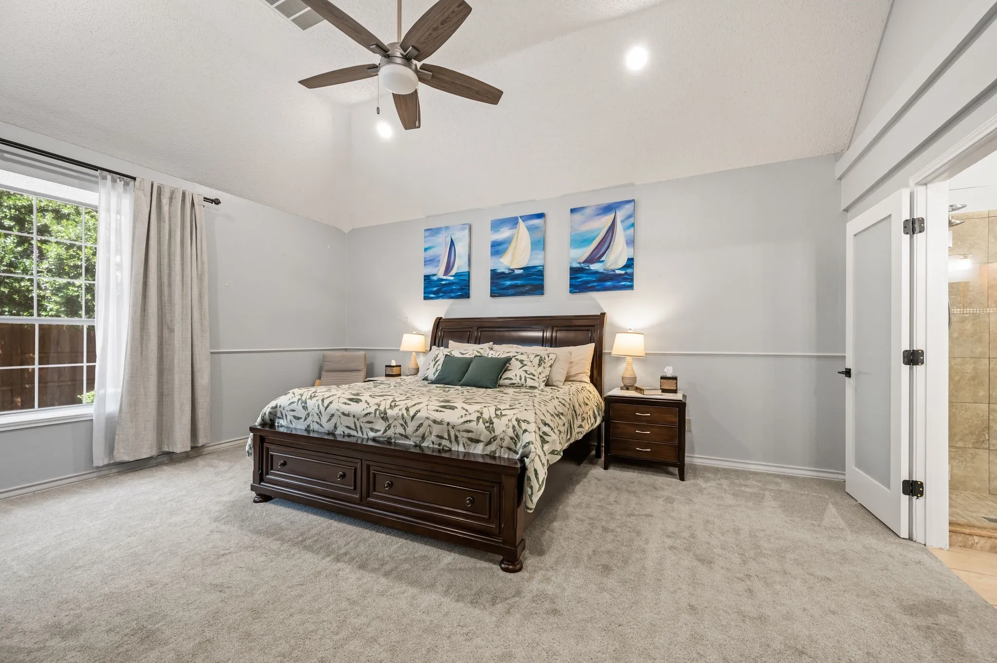 Single Family Residence For Sale in Denton County , 3312 Heather Glen Drive, Flower Mound, Texas 75028, 4 Bedroom, 2 Bathroom, 2 Garage spaces, 2,523 Sqft, built in 1988, mls#21321798, Real Estate Agent in Flower Mound, Homes For Sale in Denton county, Homes For Sale in Flower Mound, Realtor in Flower Mound Texas, Real Estate Brokerage Independent Realty Texas, Luminita Cordes Realtor