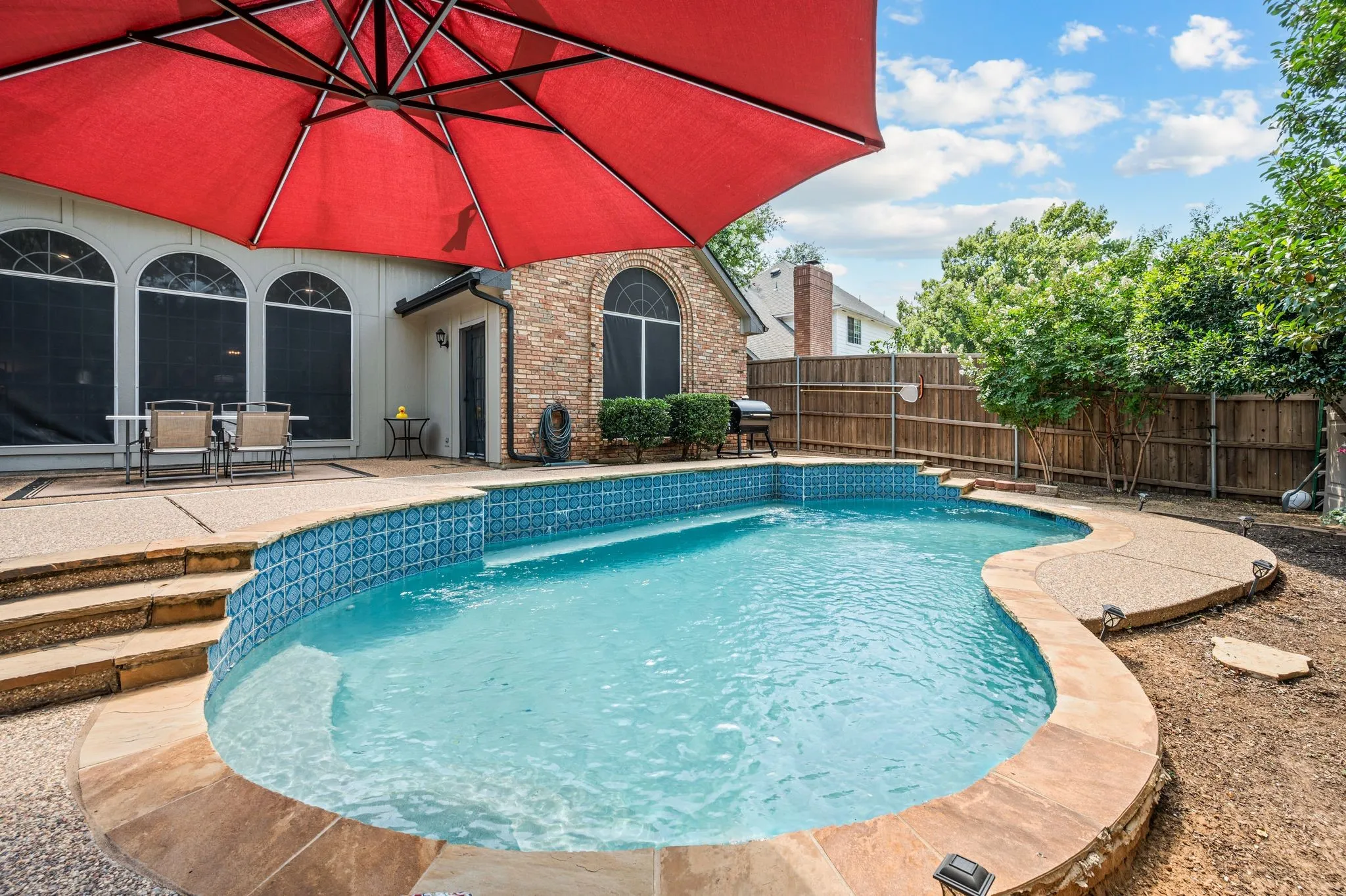 Single Family Residence For Sale in Denton County , 3312 Heather Glen Drive, Flower Mound, Texas 75028, 4 Bedroom, 2 Bathroom, 2 Garage spaces, 2,523 Sqft, built in 1988, mls#21321798, Real Estate Agent in Flower Mound, Homes For Sale in Denton county, Homes For Sale in Flower Mound, Realtor in Flower Mound Texas, Real Estate Brokerage Independent Realty Texas, Luminita Cordes Realtor