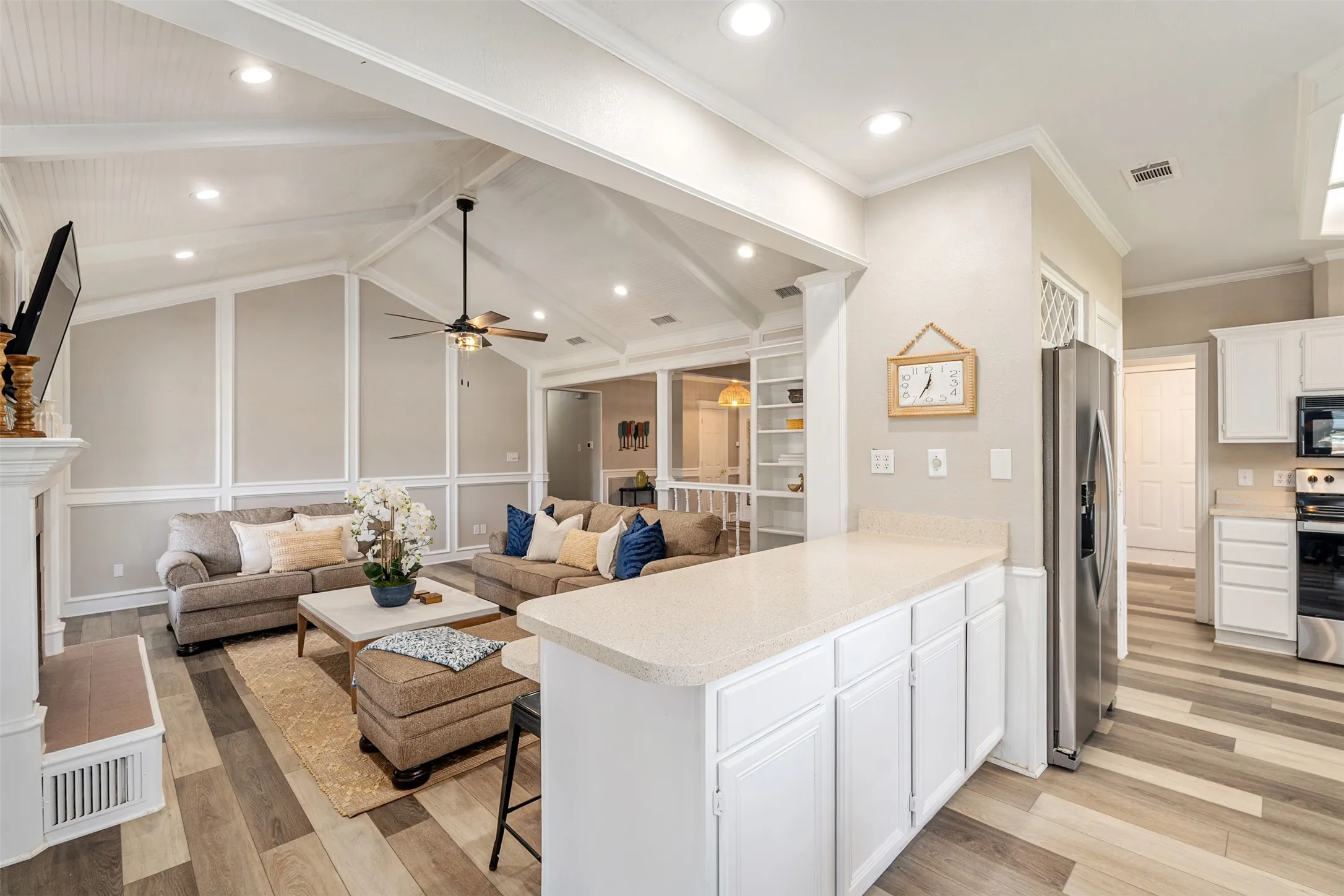 Open plan great for entertaining