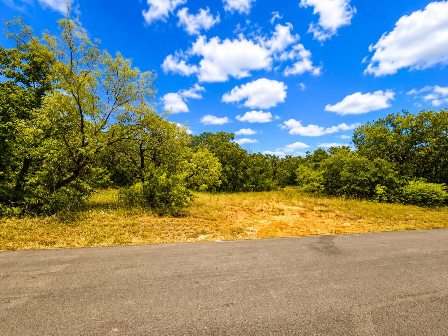 Unimproved Land For Sale in Wise County , 0000 Martins Lane 6, Runaway Bay, Texas 76426, 0, 0, Garage spaces, 0 Sqft, built in 0, Price $250,000, mls#21321526, Real Estate Agent in Runaway Bay, Homes For Sale in Wise county, Homes For Sale in Runaway Bay, Realtor in Runaway Bay Texas, Real Estate Brokerage Independent Realty Texas, Luminita Cordes Realtor