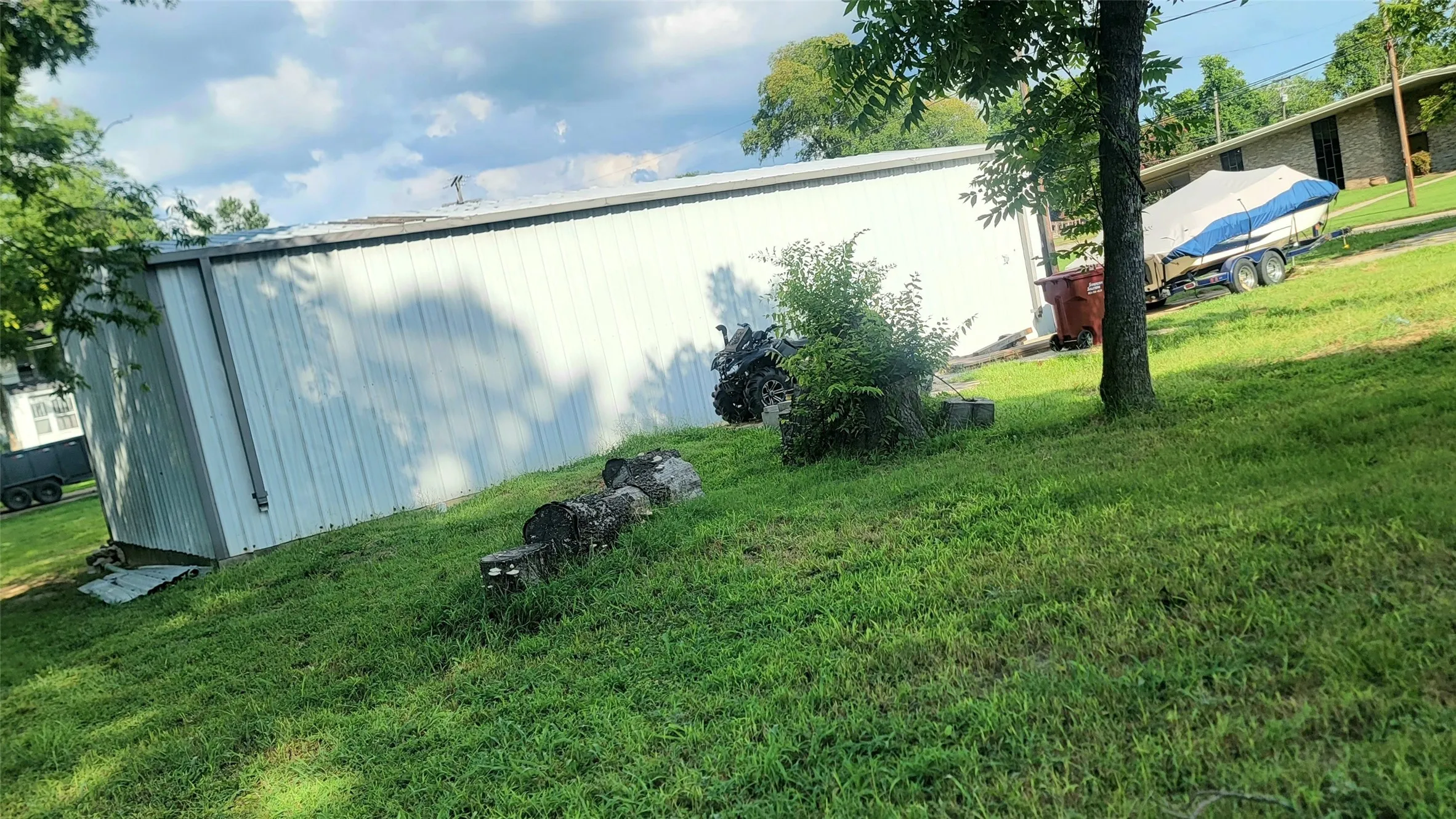 Improved Land For Sale in Red River (TX) County , 805 S Walnut, Clarksville, Texas 75426, 0, 0, Garage spaces, 0 Sqft, built in 2004, Price $125,000, mls#21315074, Real Estate Agent in Clarksville, Homes For Sale in Red River (TX) county, Homes For Sale in Clarksville, Realtor in Clarksville Texas, Real Estate Brokerage Independent Realty Texas, Luminita Cordes Realtor