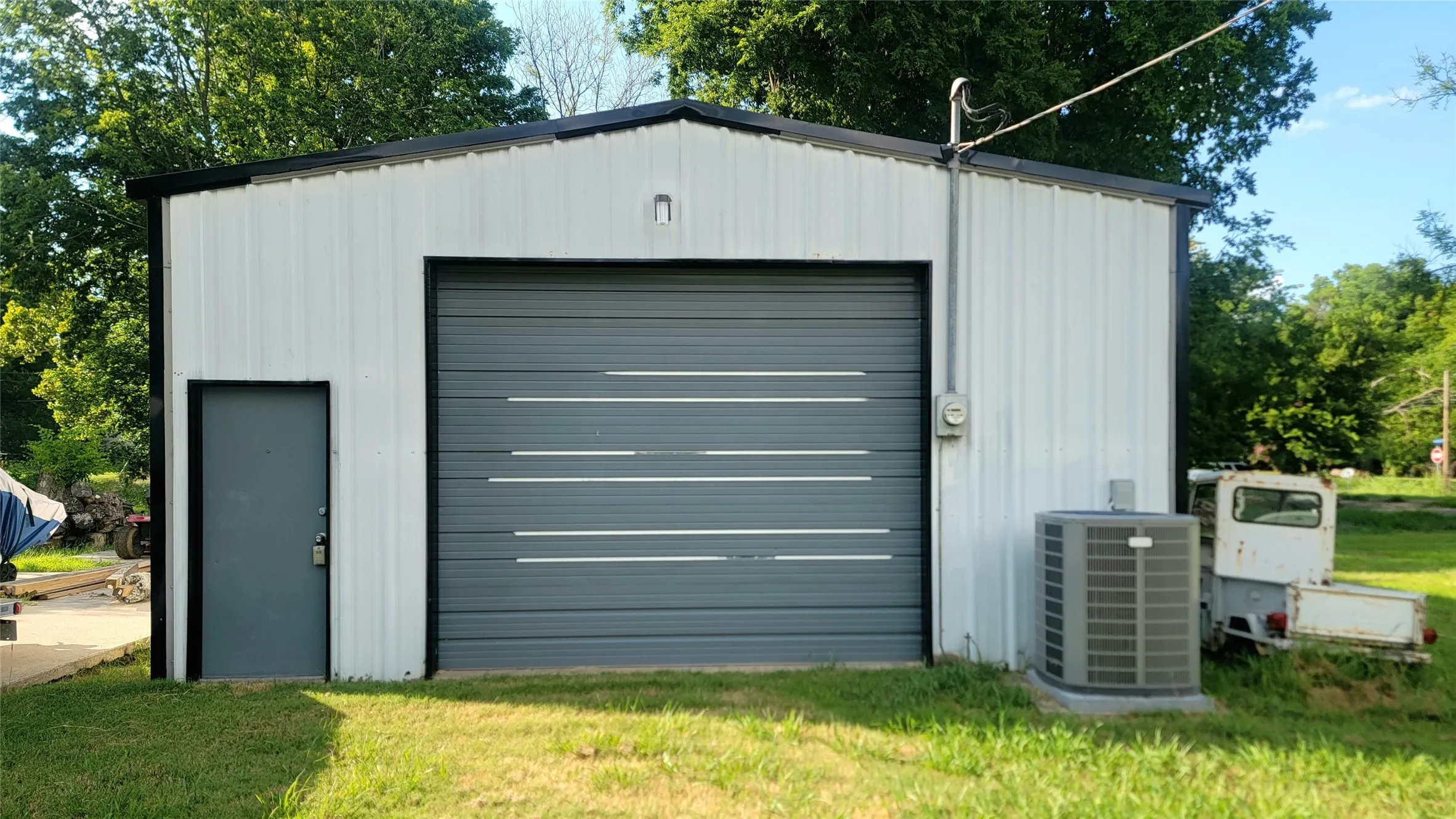 Improved Land For Sale in Red River (TX) County , 805 S Walnut, Clarksville, Texas 75426, 0, 0, Garage spaces, 0 Sqft, built in 2004, Price $125,000, mls#21315074, Real Estate Agent in Clarksville, Homes For Sale in Red River (TX) county, Homes For Sale in Clarksville, Realtor in Clarksville Texas, Real Estate Brokerage Independent Realty Texas, Luminita Cordes Realtor