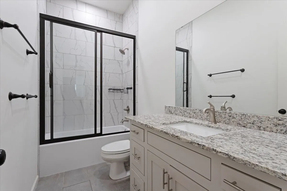 Single Family Residence For Sale in Lamar County , 6514 Old Clarksville Road, Reno, Texas 75462, 3 Bedroom, 2 Bathroom, 2 Garage spaces, 1,916 Sqft, built in 2023, mls#21323223, Real Estate Agent in Reno, Homes For Sale in Lamar county, Homes For Sale in Reno, Realtor in Reno Texas, Real Estate Brokerage Independent Realty Texas, Luminita Cordes Realtor