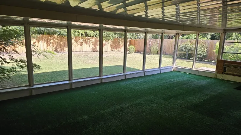 Single Family Residence For Rent in Tarrant County , 5660 Conlin Drive, Fort Worth, Texas 76134, 3 Bedroom, 2 Bathroom, 2 Garage spaces, 1,676 Sqft, built in 1966, mls#21323244, Real Estate Agent in Fort Worth, Homes For Rent in Tarrant county, Homes For Rent in Fort Worth, Realtor in Fort Worth Texas, Real Estate Brokerage Independent Realty Texas, Luminita Cordes Realtor