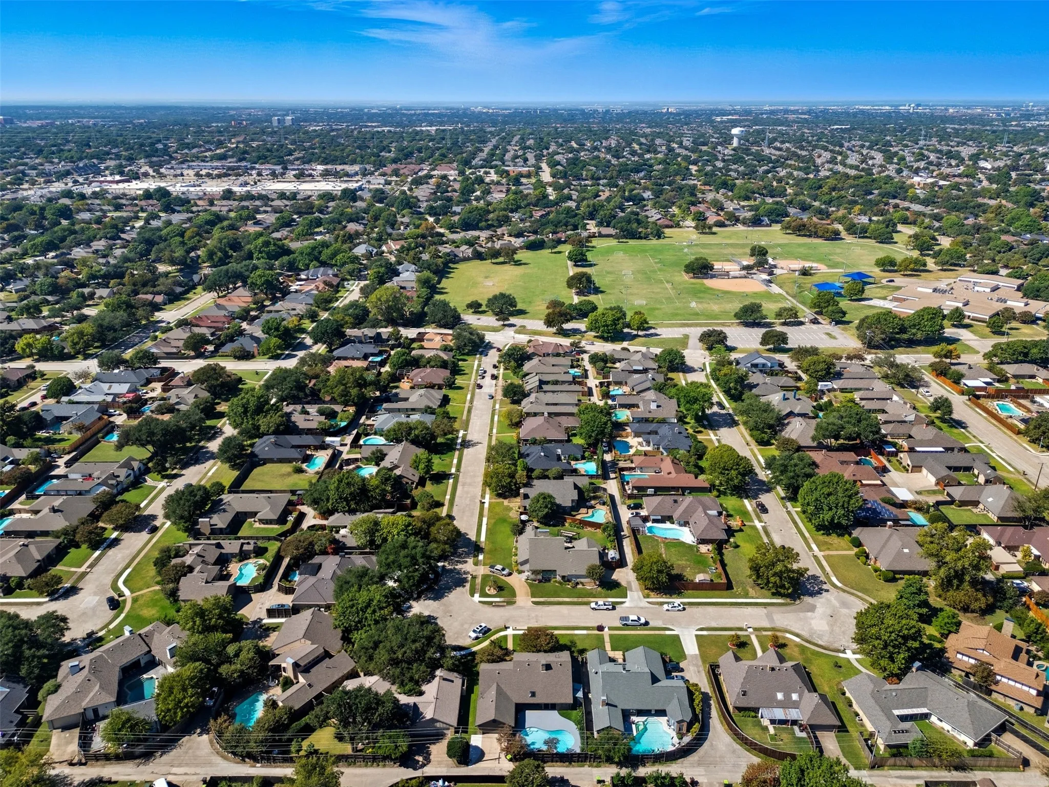 Single Family Residence For Sale in Collin County , 3512 Bender Trail, Plano, Texas 75075, 4 Bedroom, 3 Bathroom, 2 Garage spaces, 2,414 Sqft, built in 1980, mls#21319373, Real Estate Agent in Plano, Homes For Sale in Collin county, Homes For Sale in Plano, Realtor in Plano Texas, Real Estate Brokerage Independent Realty Texas, Luminita Cordes Realtor
