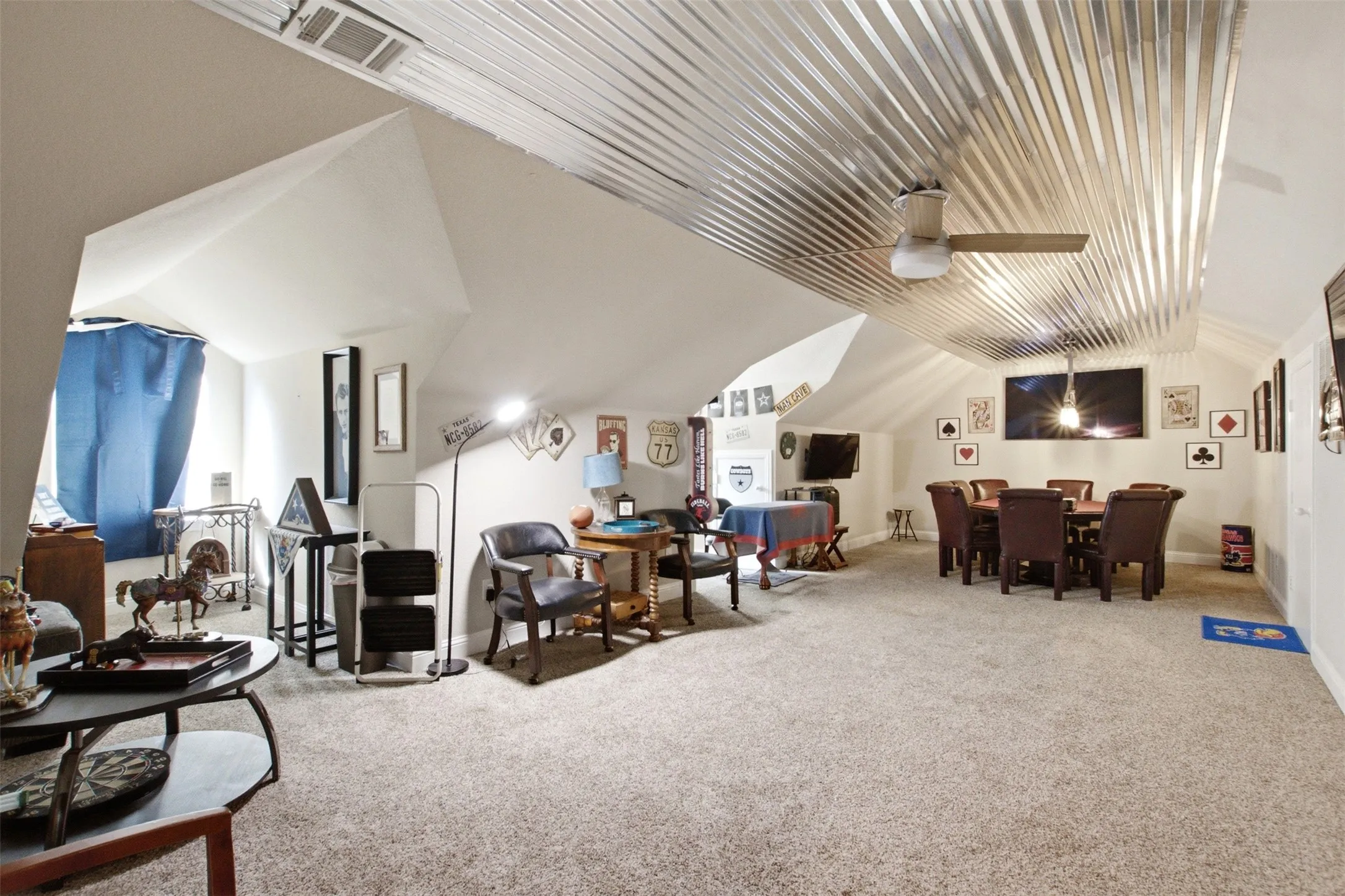 Possible 4th and 5th Bedroom