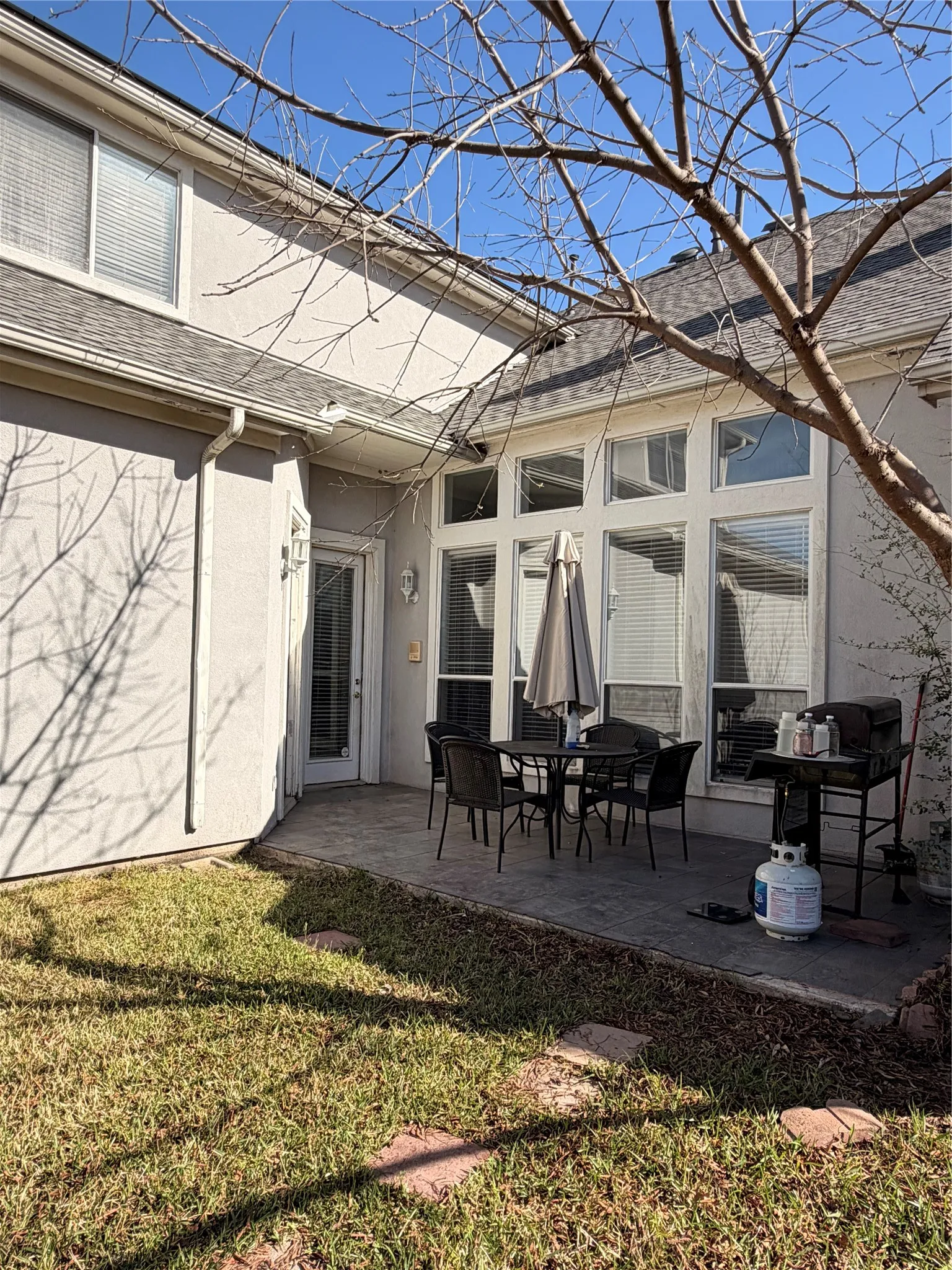 Single Family Residence For Sale in Dallas County , 2301 Clearspring Drive S, Irving, Texas 75063, 4 Bedroom, 4 Bathroom, 3 Garage spaces, 3,528 Sqft, built in 2001, mls#21320633, Real Estate Agent in Irving, Homes For Sale in Dallas county, Homes For Sale in Irving, Realtor in Irving Texas, Real Estate Brokerage Independent Realty Texas, Luminita Cordes Realtor