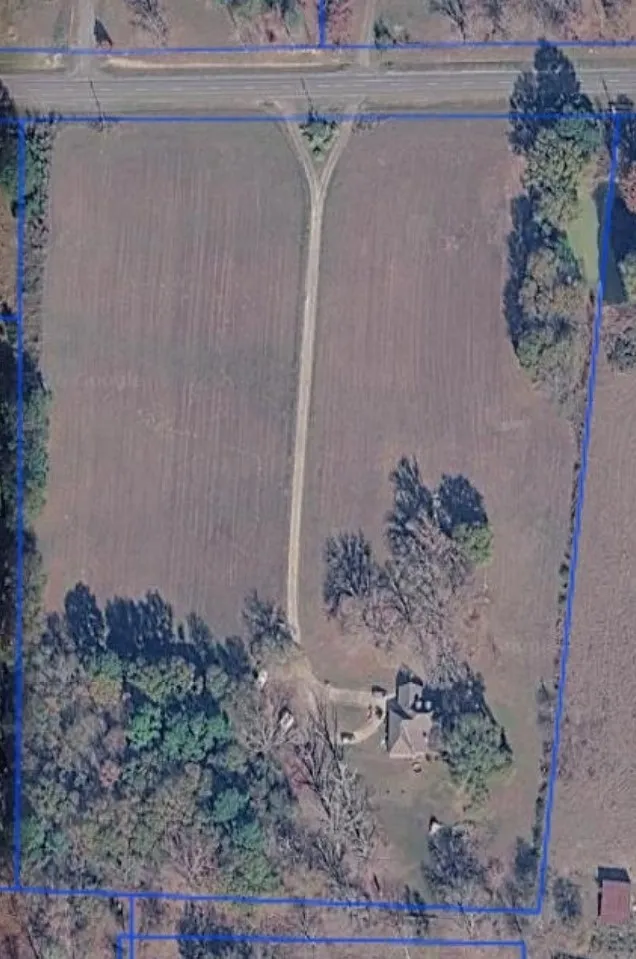 Single Family Residence For Sale in Harrison County , 3952 Fm 451, Waskom, Texas 75692, 4 Bedroom, 4 Bathroom, 2 Garage spaces, 2,952 Sqft, built in 2001, mls#21321485, Real Estate Agent in Waskom, Homes For Sale in Harrison county, Homes For Sale in Waskom, Realtor in Waskom Texas, Real Estate Brokerage Independent Realty Texas, Luminita Cordes Realtor