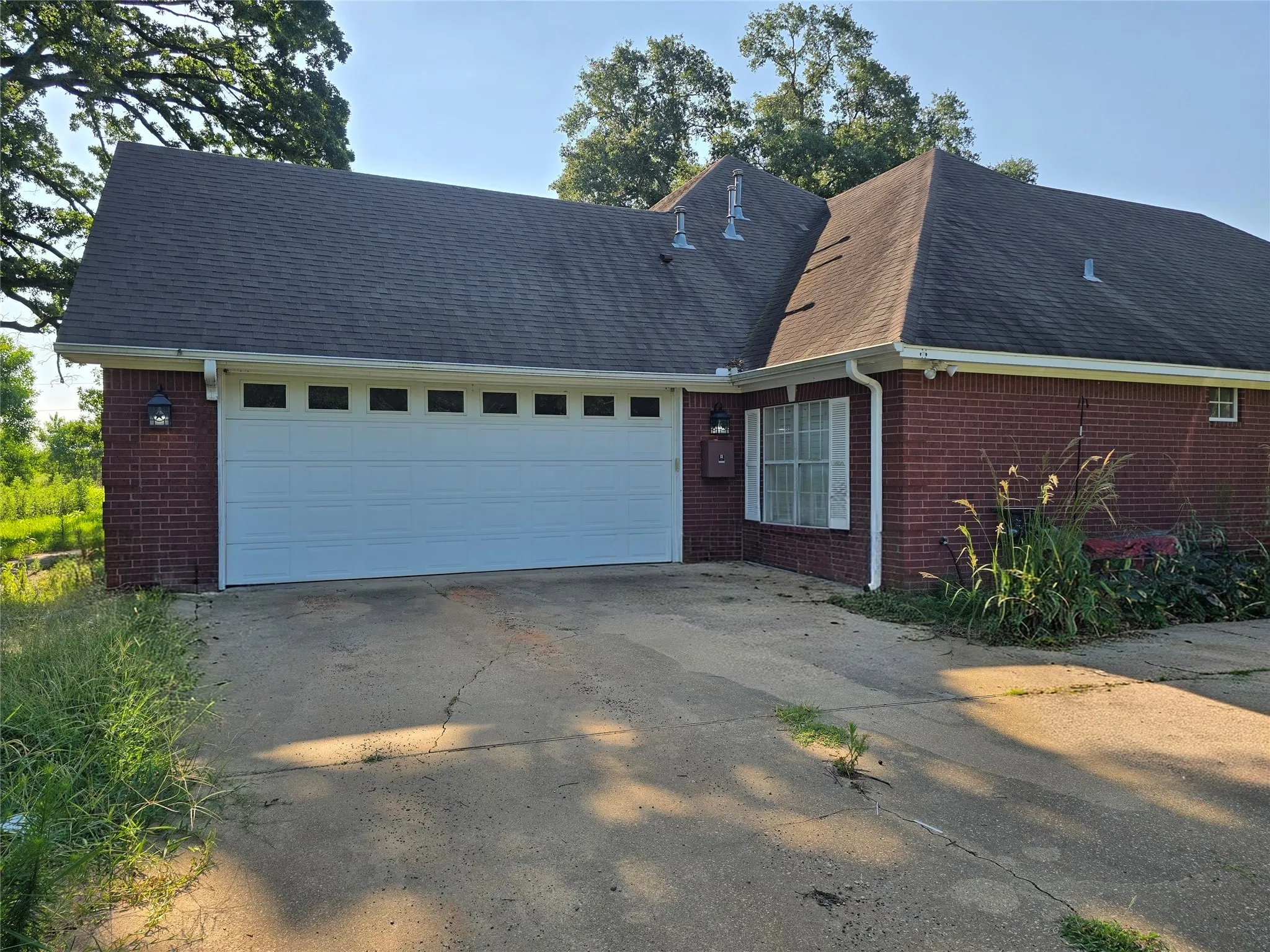 Single Family Residence For Sale in Harrison County , 3952 Fm 451, Waskom, Texas 75692, 4 Bedroom, 4 Bathroom, 2 Garage spaces, 2,952 Sqft, built in 2001, mls#21321485, Real Estate Agent in Waskom, Homes For Sale in Harrison county, Homes For Sale in Waskom, Realtor in Waskom Texas, Real Estate Brokerage Independent Realty Texas, Luminita Cordes Realtor