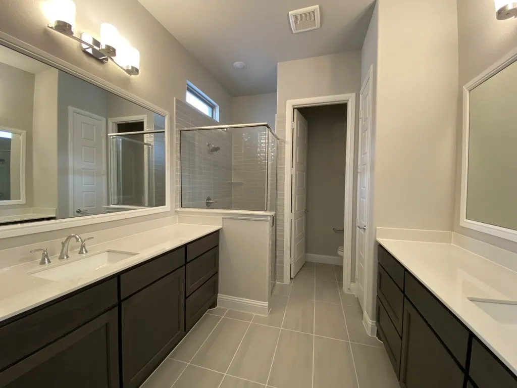 Single Family Residence For Rent in Collin County , 13098 Scissortail Drive, Frisco, Texas 75035, 4 Bedroom, 4 Bathroom, 2 Garage spaces, 2,804 Sqft, built in 2021, mls#21323272, Real Estate Agent in Frisco, Homes For Rent in Collin county, Homes For Rent in Frisco, Realtor in Frisco Texas, Real Estate Brokerage Independent Realty Texas, Luminita Cordes Realtor