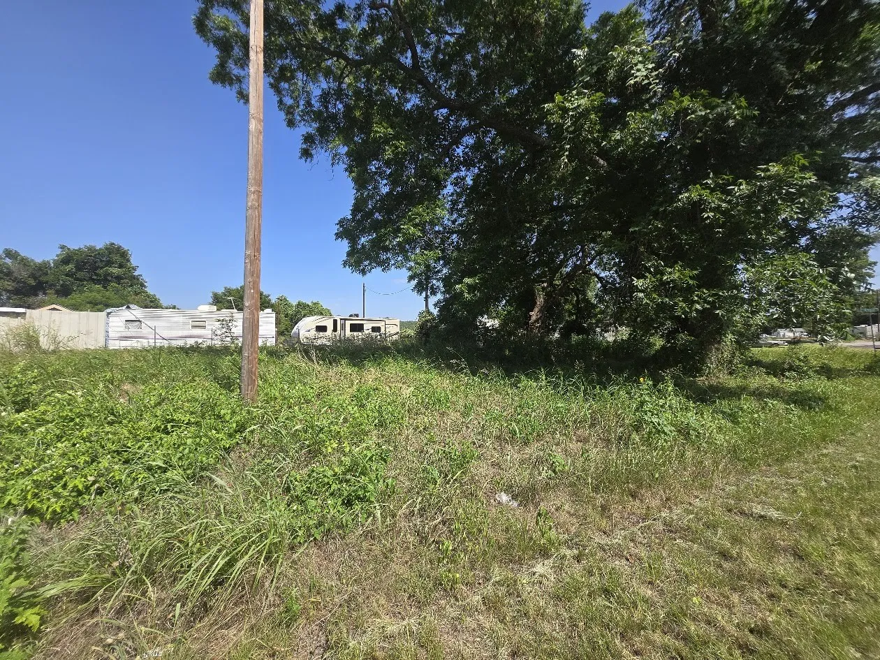 Unimproved Land For Sale in Parker County , TBD Cimmaron Trail, Weatherford, Texas 76087, 0, 0, Garage spaces, 0 Sqft, built in 0, mls#21323271, Real Estate Agent in Weatherford, Homes For Sale in Parker county, Homes For Sale in Weatherford, Realtor in Weatherford Texas, Real Estate Brokerage Independent Realty Texas, Luminita Cordes Realtor
