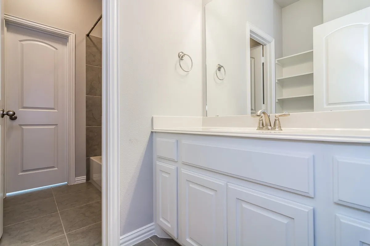 Single Family Residence For Rent in Denton County , 852 Sweet Iron Road, Frisco, Texas 75036, 4 Bedroom, 4 Bathroom, 3 Garage spaces, 3,458 Sqft, built in 2016, mls#21315930, Real Estate Agent in Frisco, Homes For Rent in Denton county, Homes For Rent in Frisco, Realtor in Frisco Texas, Real Estate Brokerage Independent Realty Texas, Luminita Cordes Realtor