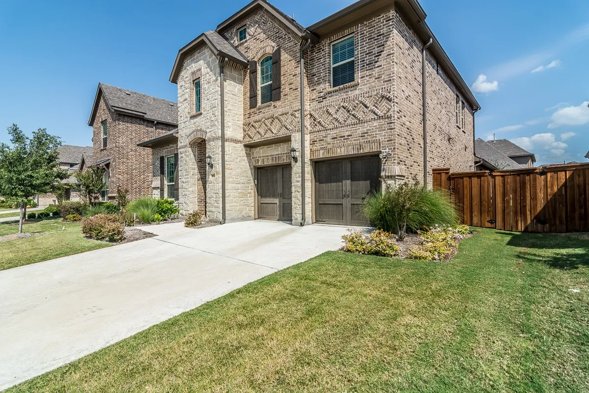 Single Family Residence For Rent in Denton County , 852 Sweet Iron Road, Frisco, Texas 75036, 4 Bedroom, 4 Bathroom, 3 Garage spaces, 3,458 Sqft, built in 2016, mls#21315930, Real Estate Agent in Frisco, Homes For Rent in Denton county, Homes For Rent in Frisco, Realtor in Frisco Texas, Real Estate Brokerage Independent Realty Texas, Luminita Cordes Realtor