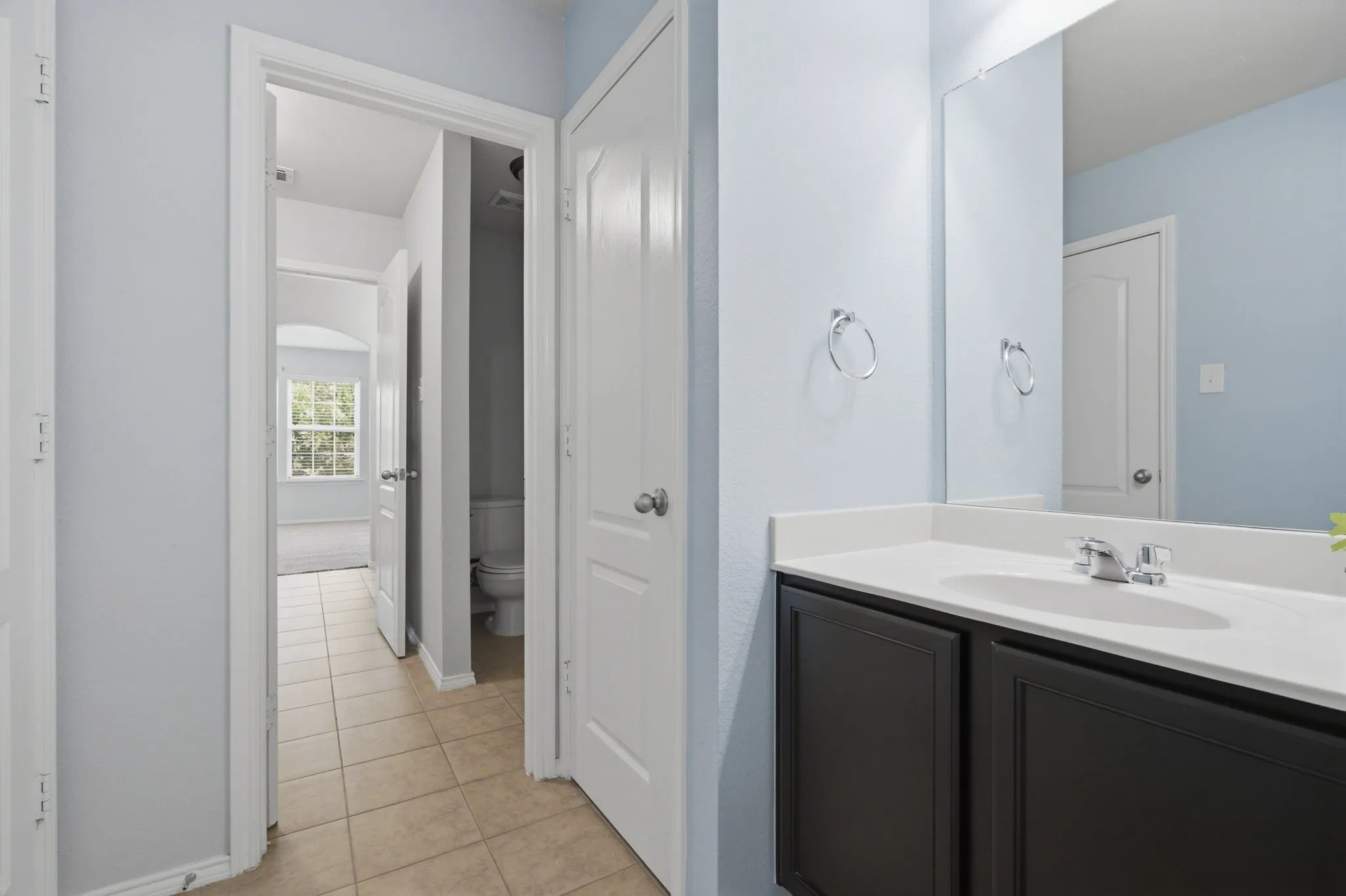 Single Family Residence For Sale in Denton County , 10009 Concord Drive, Providence Village, Texas 76227, 4 Bedroom, 4 Bathroom, 2 Garage spaces, 3,506 Sqft, built in 2013, mls#21321858, Real Estate Agent in Providence Village, Homes For Sale in Denton county, Homes For Sale in Providence Village, Realtor in Providence Village Texas, Real Estate Brokerage Independent Realty Texas, Luminita Cordes Realtor