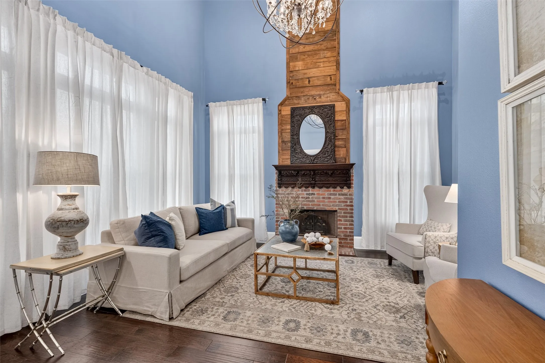 Single Family Residence For Sale in Collin County , 307 S Benge Street, Mc Kinney, Texas 75069, 5 Bedroom, 3 Bathroom, 2 Garage spaces, 2,569 Sqft, built in 2019, mls#21322828, Real Estate Agent in Mc Kinney, Homes For Sale in Collin county, Homes For Sale in Mc Kinney, Realtor in Mc Kinney Texas, Real Estate Brokerage Independent Realty Texas, Luminita Cordes Realtor