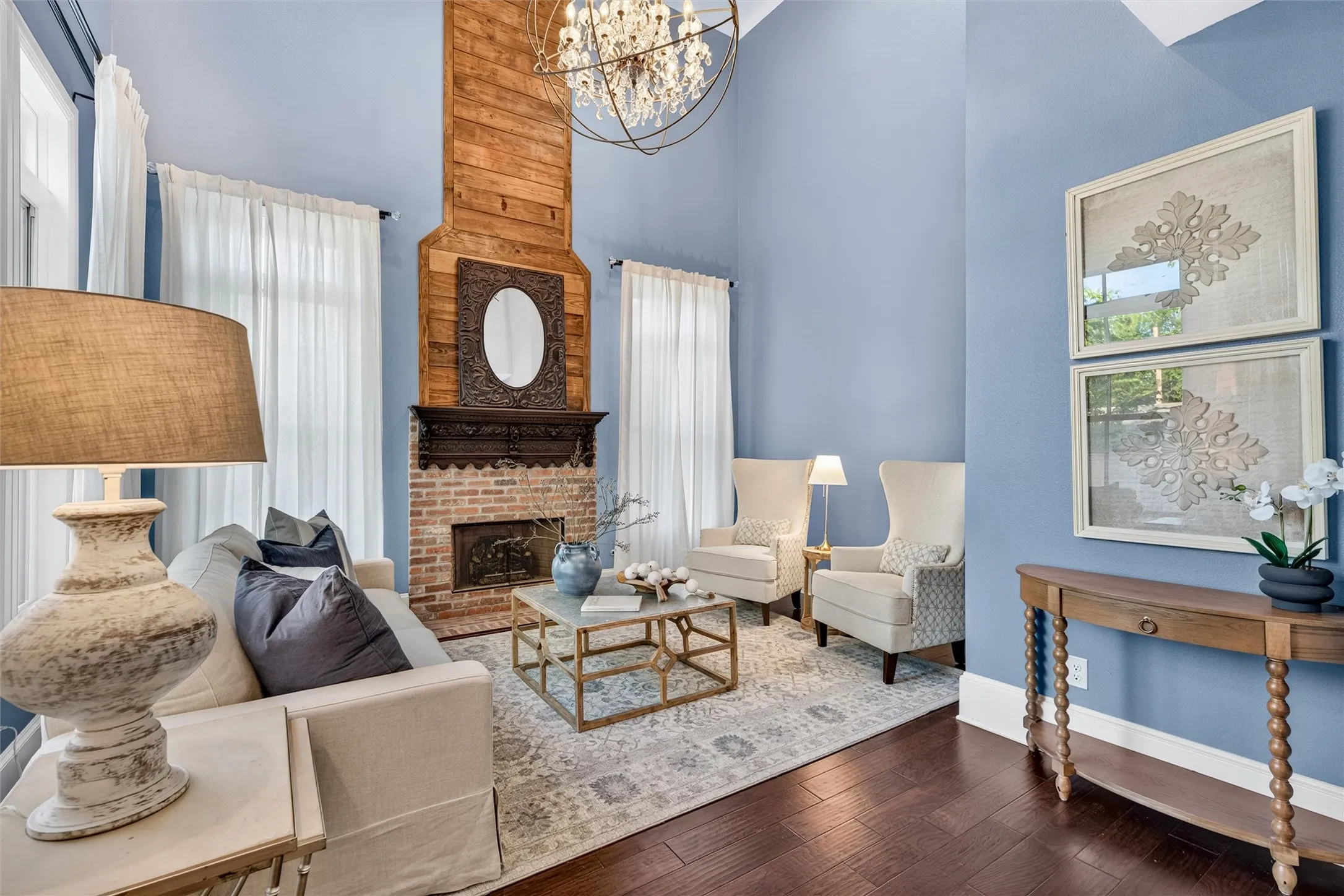 Single Family Residence For Sale in Collin County , 307 S Benge Street, Mc Kinney, Texas 75069, 5 Bedroom, 3 Bathroom, 2 Garage spaces, 2,569 Sqft, built in 2019, mls#21322828, Real Estate Agent in Mc Kinney, Homes For Sale in Collin county, Homes For Sale in Mc Kinney, Realtor in Mc Kinney Texas, Real Estate Brokerage Independent Realty Texas, Luminita Cordes Realtor