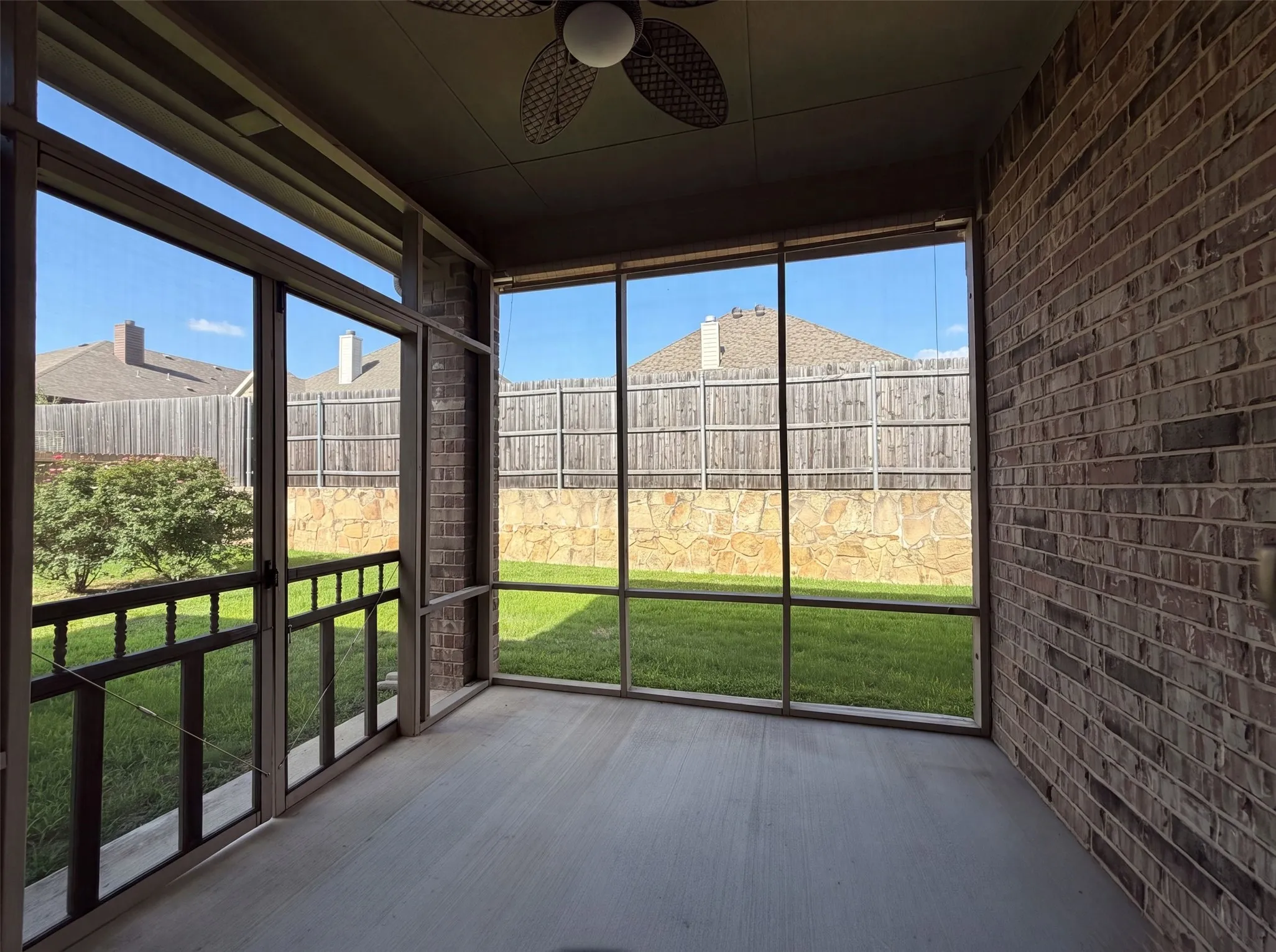 Single Family Residence For Sale in Wise County , 3005 S College Avenue, Decatur, Texas 76234, 3 Bedroom, 2 Bathroom, 3 Garage spaces, 2,245 Sqft, built in 2014, mls#21323316, Real Estate Agent in Decatur, Homes For Sale in Wise county, Homes For Sale in Decatur, Realtor in Decatur Texas, Real Estate Brokerage Independent Realty Texas, Luminita Cordes Realtor
