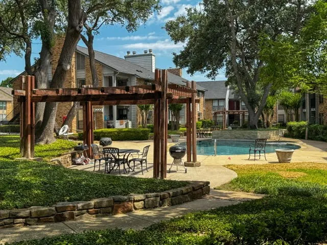 Condominium For Rent in Dallas County , 15151 Berry Trail 805, Dallas, Texas 75248, 1 Bedroom, 1 Bathroom, Garage spaces, 736 Sqft, built in 1980, mls#21323324, Real Estate Agent in Dallas, Homes For Rent in Dallas county, Homes For Rent in Dallas, Realtor in Dallas Texas, Real Estate Brokerage Independent Realty Texas, Luminita Cordes Realtor