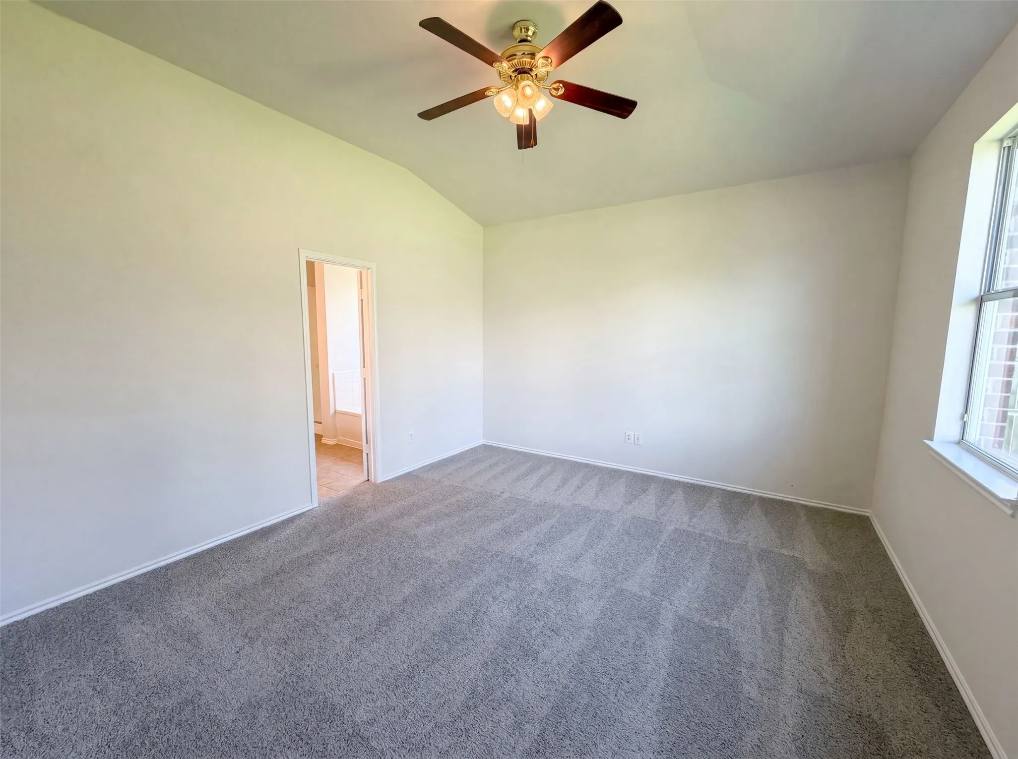 Single Family Residence For Sale in Collin County , 1310 Canyon Creek Road, Wylie, Texas 75098, 4 Bedroom, 3 Bathroom, 2 Garage spaces, 2,558 Sqft, built in 2006, mls#21323326, Real Estate Agent in Wylie, Homes For Sale in Collin county, Homes For Sale in Wylie, Realtor in Wylie Texas, Real Estate Brokerage Independent Realty Texas, Luminita Cordes Realtor