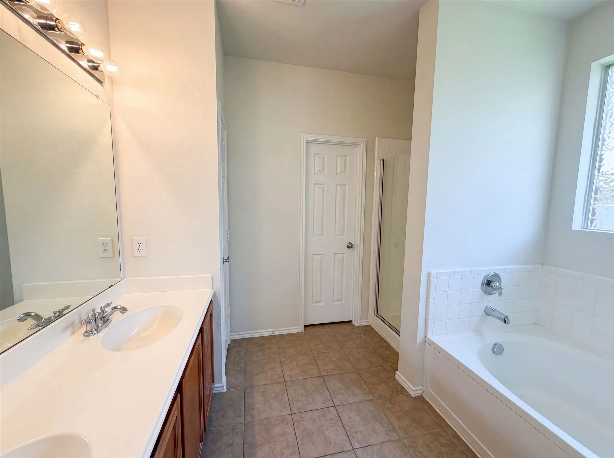 Single Family Residence For Sale in Collin County , 1310 Canyon Creek Road, Wylie, Texas 75098, 4 Bedroom, 3 Bathroom, 2 Garage spaces, 2,558 Sqft, built in 2006, mls#21323326, Real Estate Agent in Wylie, Homes For Sale in Collin county, Homes For Sale in Wylie, Realtor in Wylie Texas, Real Estate Brokerage Independent Realty Texas, Luminita Cordes Realtor