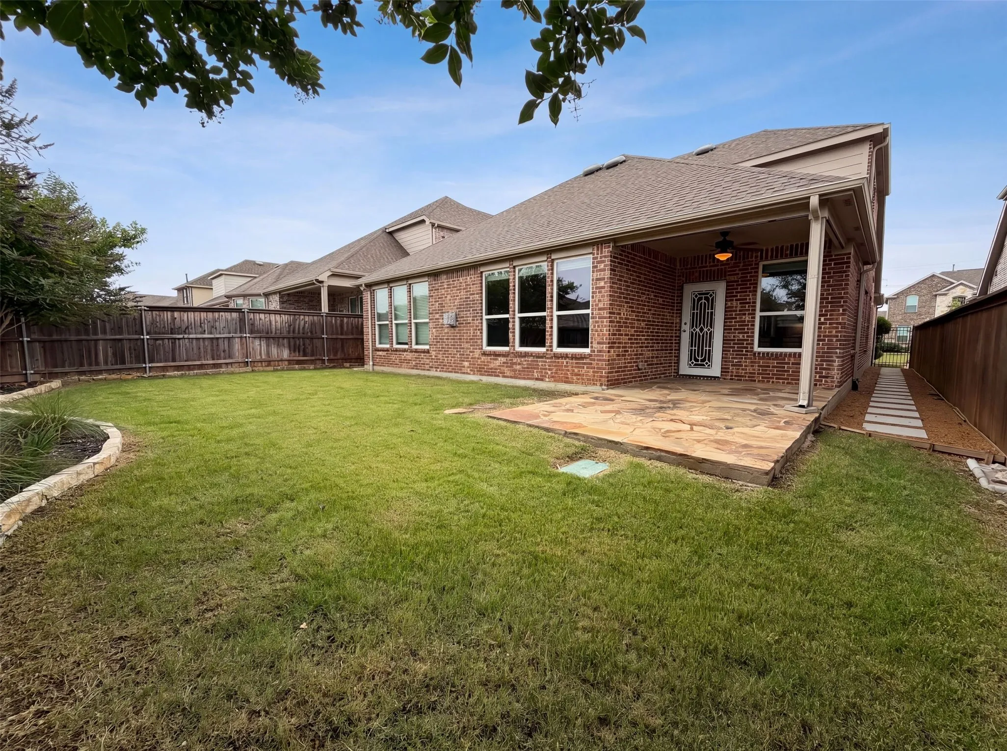 Single Family Residence For Sale in Collin County , 1611 Temperance Way, Wylie, Texas 75098, 3 Bedroom, 3 Bathroom, 2 Garage spaces, 2,631 Sqft, built in 2019, mls#21323327, Real Estate Agent in Wylie, Homes For Sale in Collin county, Homes For Sale in Wylie, Realtor in Wylie Texas, Real Estate Brokerage Independent Realty Texas, Luminita Cordes Realtor