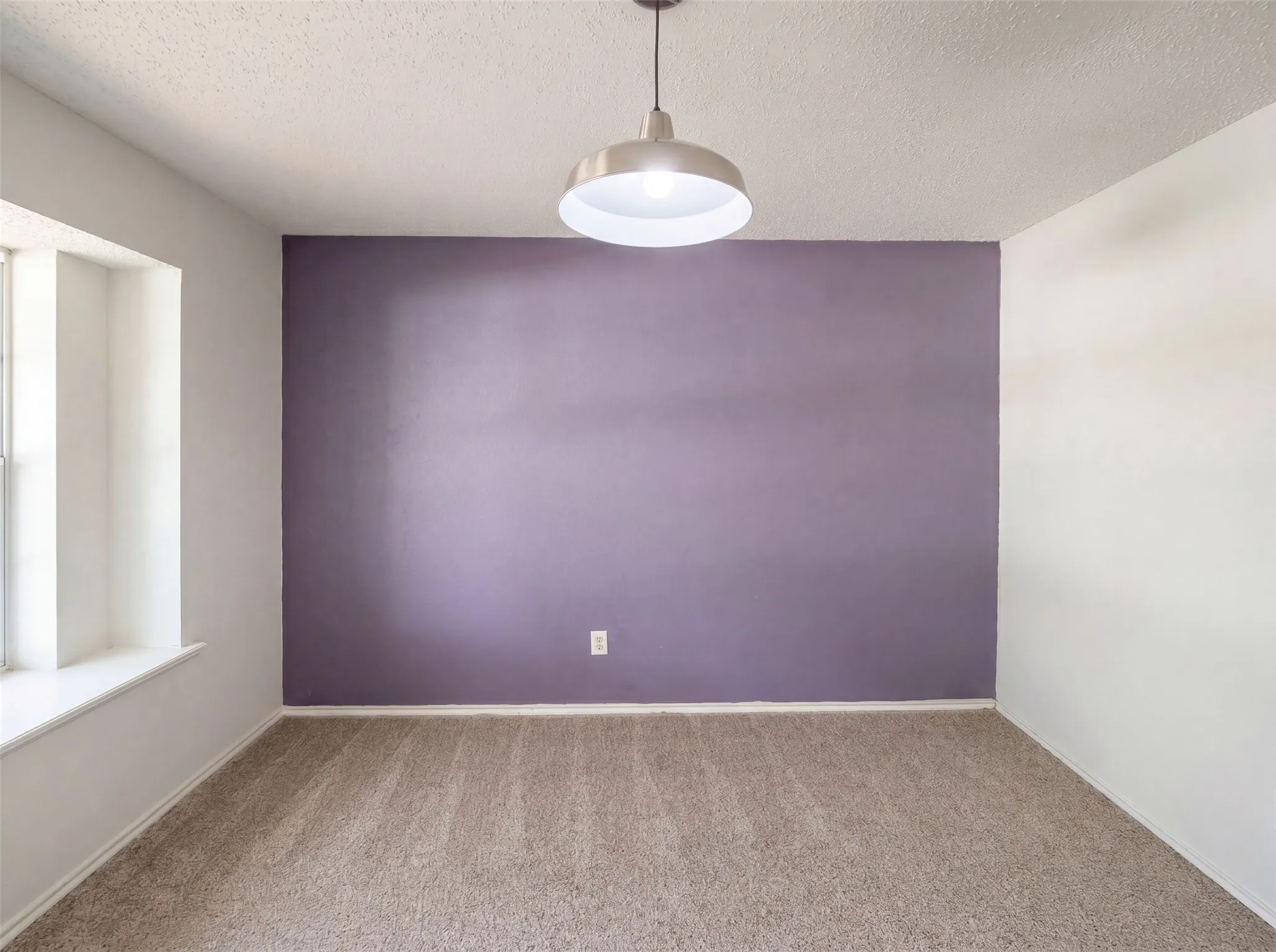 Single Family Residence For Sale in Collin County , 6712 Coach House Lane, Plano, Texas 75023, 3 Bedroom, 2 Bathroom, 2 Garage spaces, 1,669 Sqft, built in 1984, mls#21323329, Real Estate Agent in Plano, Homes For Sale in Collin county, Homes For Sale in Plano, Realtor in Plano Texas, Real Estate Brokerage Independent Realty Texas, Luminita Cordes Realtor