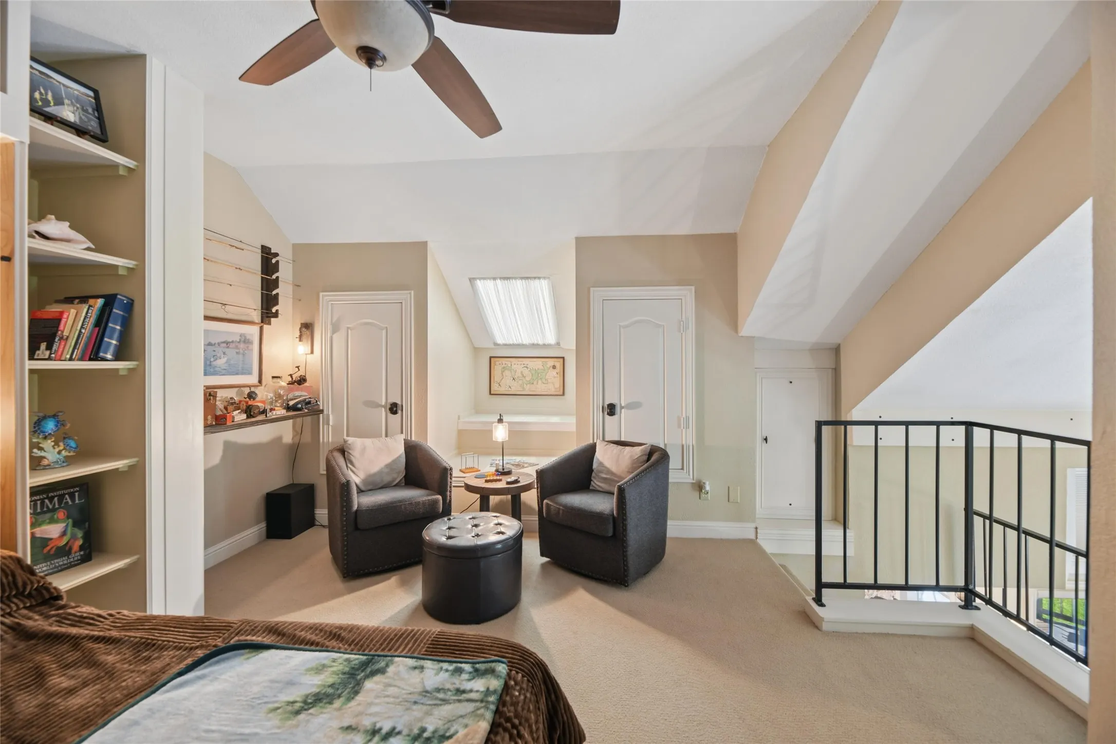 Townhouse For Sale in Grayson County , 149 Summer Place Circle BLDG N UNIT 149, Pottsboro, Texas 75076, 2 Bedroom, 2 Bathroom, 1 Garage spaces, 1,257 Sqft, built in 1984, mls#21323374, Real Estate Agent in Pottsboro, Homes For Sale in Grayson county, Homes For Sale in Pottsboro, Realtor in Pottsboro Texas, Real Estate Brokerage Independent Realty Texas, Luminita Cordes Realtor