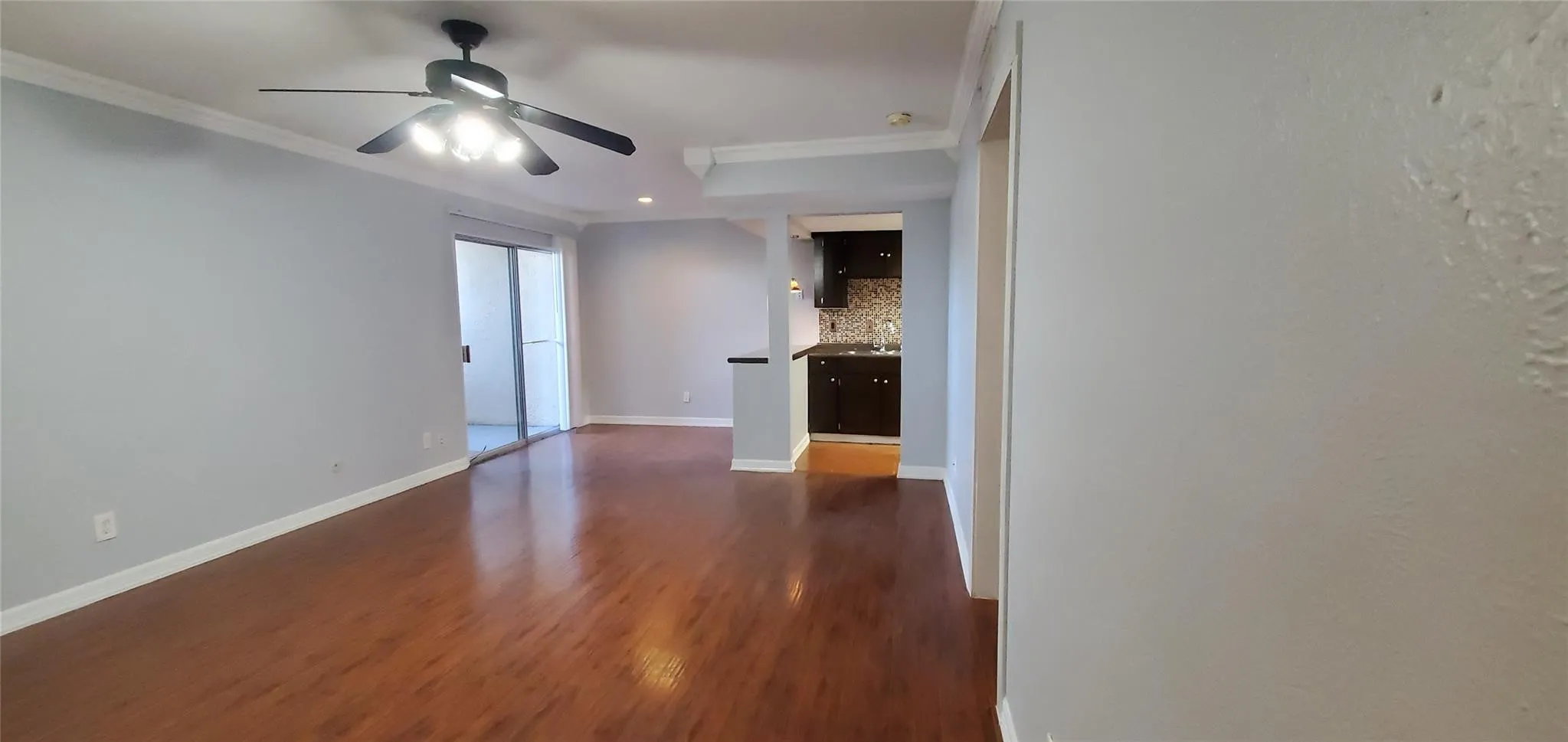 Condominium For Rent in Dallas County , 12818 Midway Road 1076, Dallas, Texas 75244, 2 Bedroom, 2 Bathroom, Garage spaces, 864 Sqft, built in 1970, mls#21323045, Real Estate Agent in Dallas, Homes For Rent in Dallas county, Homes For Rent in Dallas, Realtor in Dallas Texas, Real Estate Brokerage Independent Realty Texas, Luminita Cordes Realtor