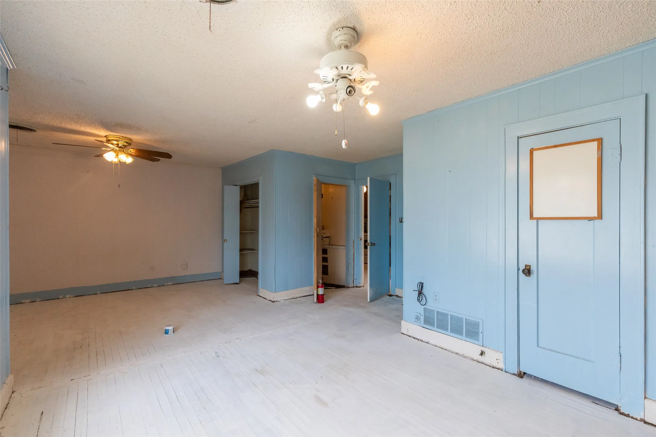 Farm For Sale in Jones County , 7449 Fm 707, Anson, Texas 79501, 3 Bedroom, 2 Bathroom, Garage spaces, 2,522 Sqft, built in 1954, mls#21320181, Real Estate Agent in Anson, Homes For Sale in Jones county, Homes For Sale in Anson, Realtor in Anson Texas, Real Estate Brokerage Independent Realty Texas, Luminita Cordes Realtor