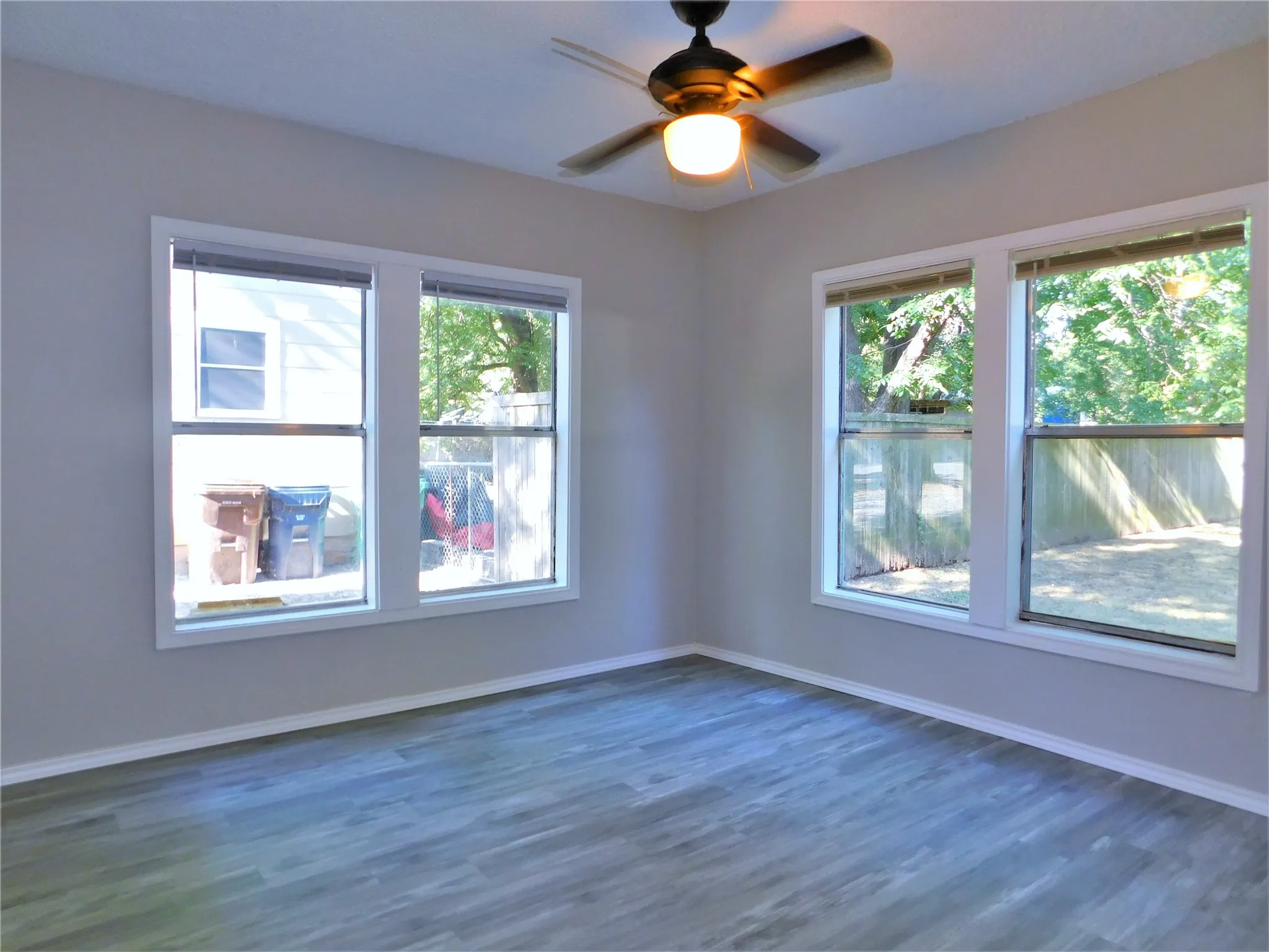 Single Family Residence For Rent in Denton County , 1014 Peak Street, Denton, Texas 76201, 2 Bedroom, 1 Bathroom, Garage spaces, 768 Sqft, built in 1930, mls#21304025, Real Estate Agent in Denton, Homes For Rent in Denton county, Homes For Rent in Denton, Realtor in Denton Texas, Real Estate Brokerage Independent Realty Texas, Luminita Cordes Realtor
