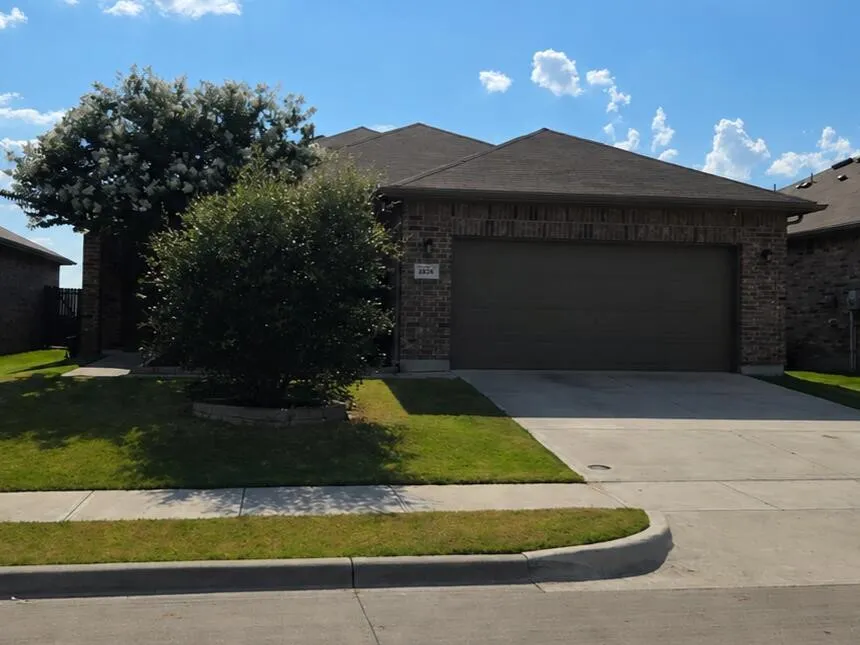 Single Family Residence For Sale in Grayson County , 1036 Stanridge Lane, Van Alstyne, Texas 75495, 3 Bedroom, 2 Bathroom, 2 Garage spaces, 1,590 Sqft, built in 2019, Price $265,000, mls#21323394, Real Estate Agent in Van Alstyne, Homes For Sale in Grayson county, Homes For Sale in Van Alstyne, Realtor in Van Alstyne Texas, Real Estate Brokerage Independent Realty Texas, Luminita Cordes Realtor