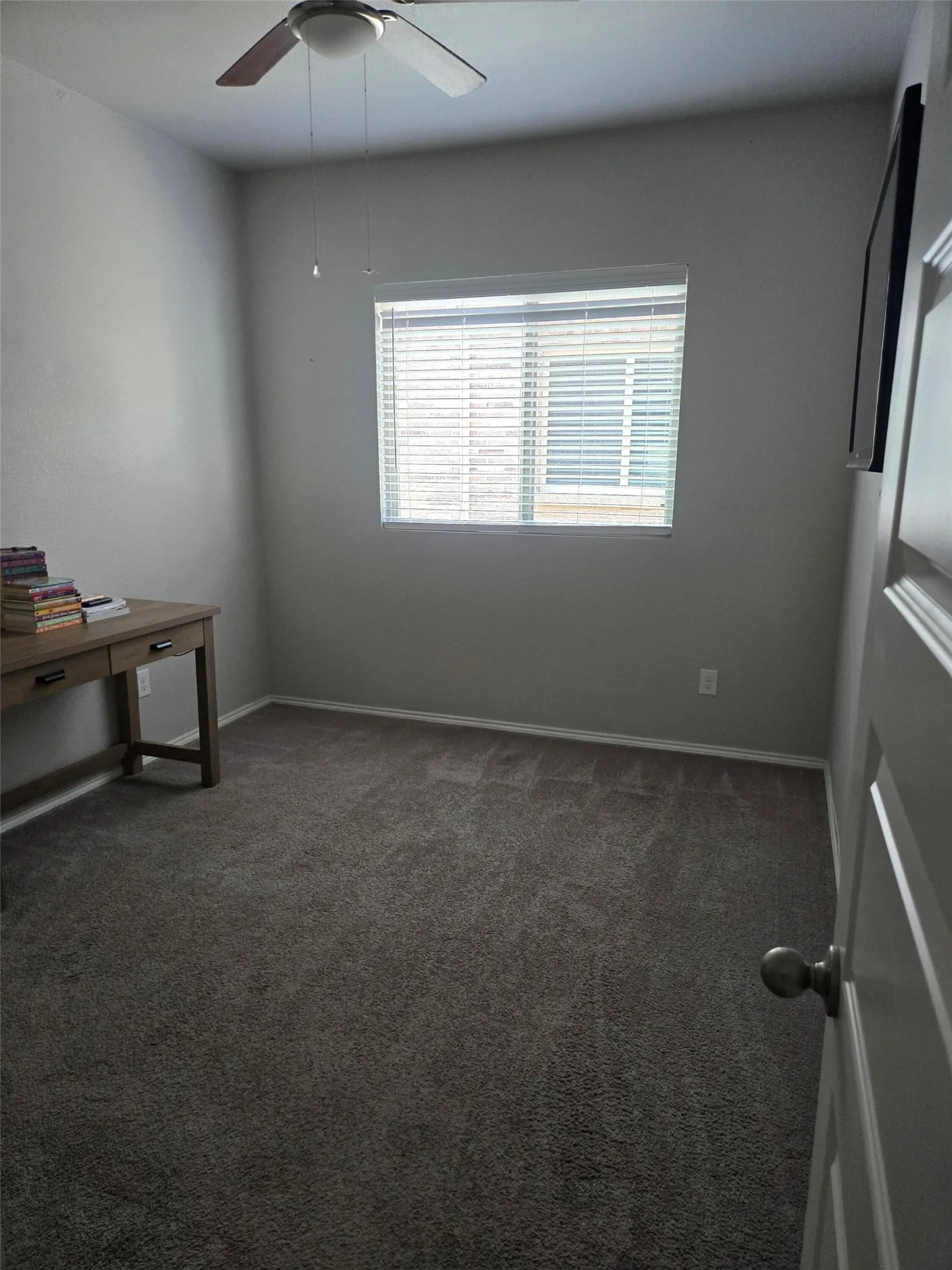 Single Family Residence For Sale in Grayson County , 1036 Stanridge Lane, Van Alstyne, Texas 75495, 3 Bedroom, 2 Bathroom, 2 Garage spaces, 1,590 Sqft, built in 2019, Price $265,000, mls#21323394, Real Estate Agent in Van Alstyne, Homes For Sale in Grayson county, Homes For Sale in Van Alstyne, Realtor in Van Alstyne Texas, Real Estate Brokerage Independent Realty Texas, Luminita Cordes Realtor