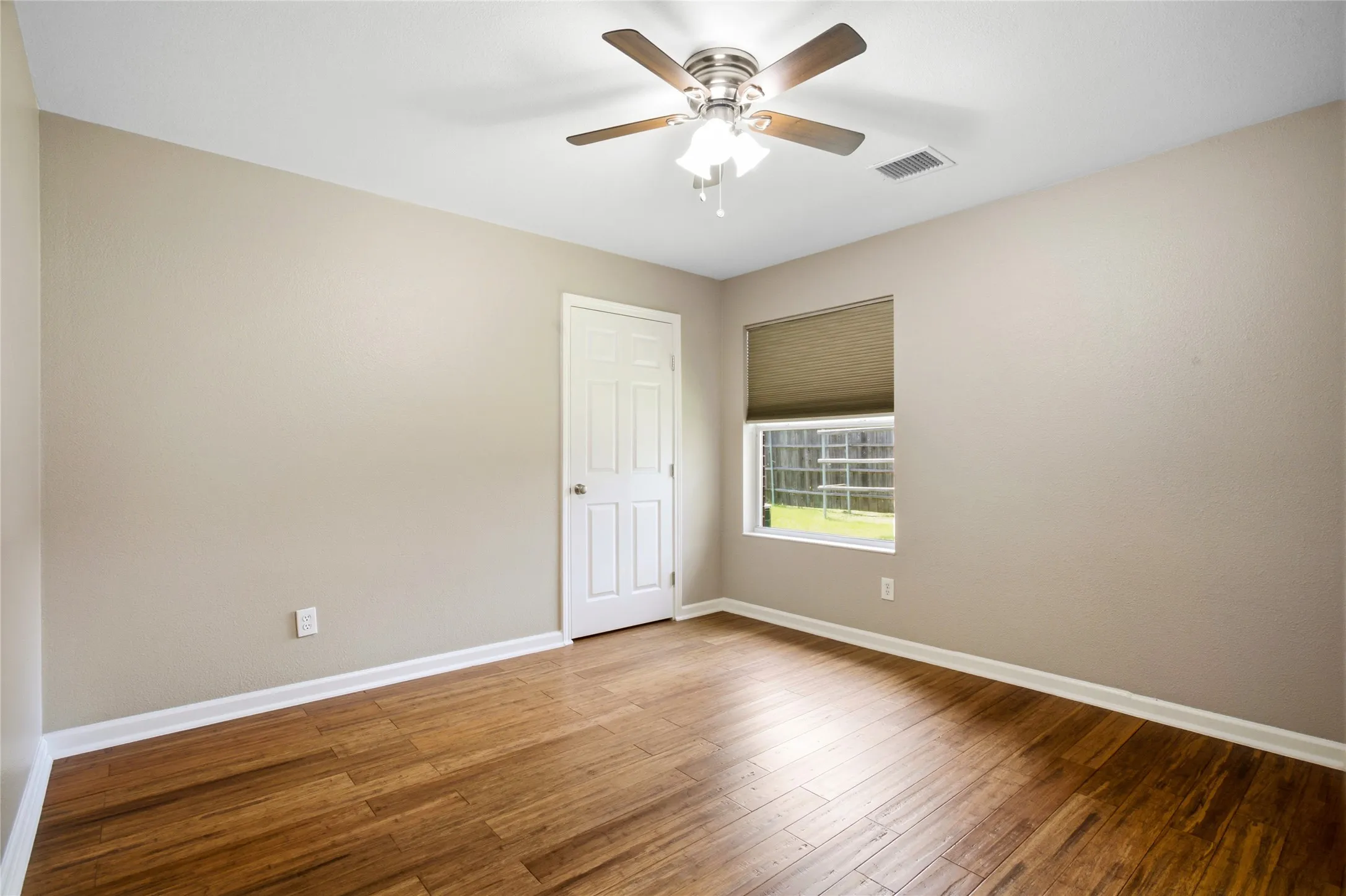Another secondary bedroom