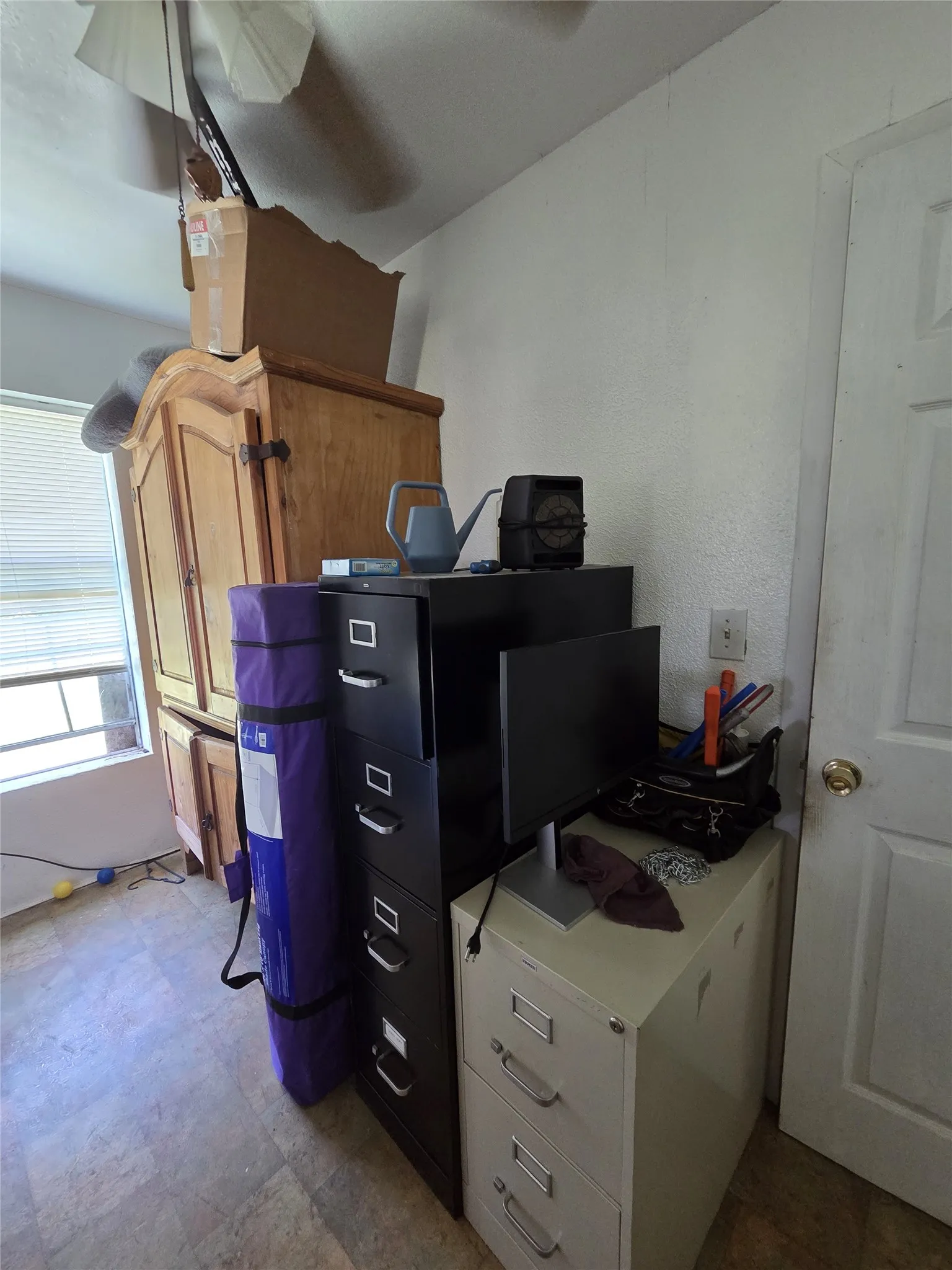 Single Family Residence For Sale in Johnson County , 2100 S Highway 171, Cleburne, Texas 76031, 3 Bedroom, 1 Bathroom, 2 Garage spaces, 1,605 Sqft, built in 1955, mls#21323403, Real Estate Agent in Cleburne, Homes For Sale in Johnson county, Homes For Sale in Cleburne, Realtor in Cleburne Texas, Real Estate Brokerage Independent Realty Texas, Luminita Cordes Realtor