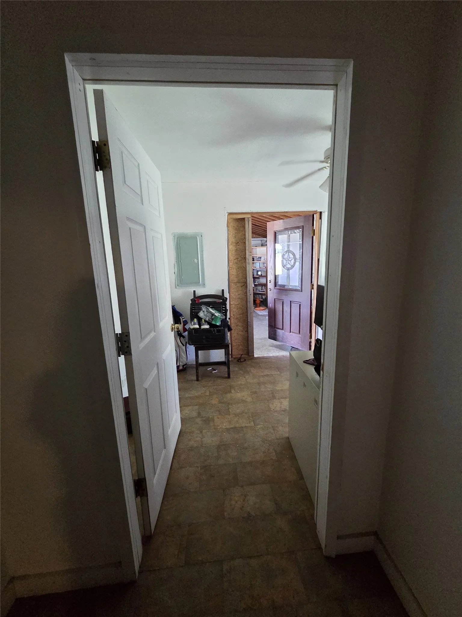 Single Family Residence For Sale in Johnson County , 2100 S Highway 171, Cleburne, Texas 76031, 3 Bedroom, 1 Bathroom, 2 Garage spaces, 1,605 Sqft, built in 1955, mls#21323403, Real Estate Agent in Cleburne, Homes For Sale in Johnson county, Homes For Sale in Cleburne, Realtor in Cleburne Texas, Real Estate Brokerage Independent Realty Texas, Luminita Cordes Realtor