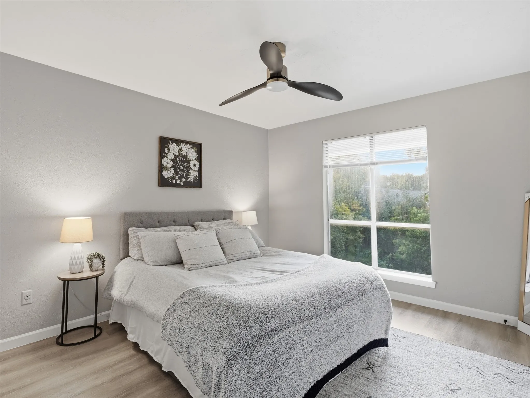 Condominium For Sale in Dallas County , 4851 Cedar Springs Road 392, Dallas, Texas 75219, 2 Bedroom, 1 Bathroom, 2 Garage spaces, 841 Sqft, built in 1970, mls#21323411, Real Estate Agent in Dallas, Homes For Sale in Dallas county, Homes For Sale in Dallas, Realtor in Dallas Texas, Real Estate Brokerage Independent Realty Texas, Luminita Cordes Realtor