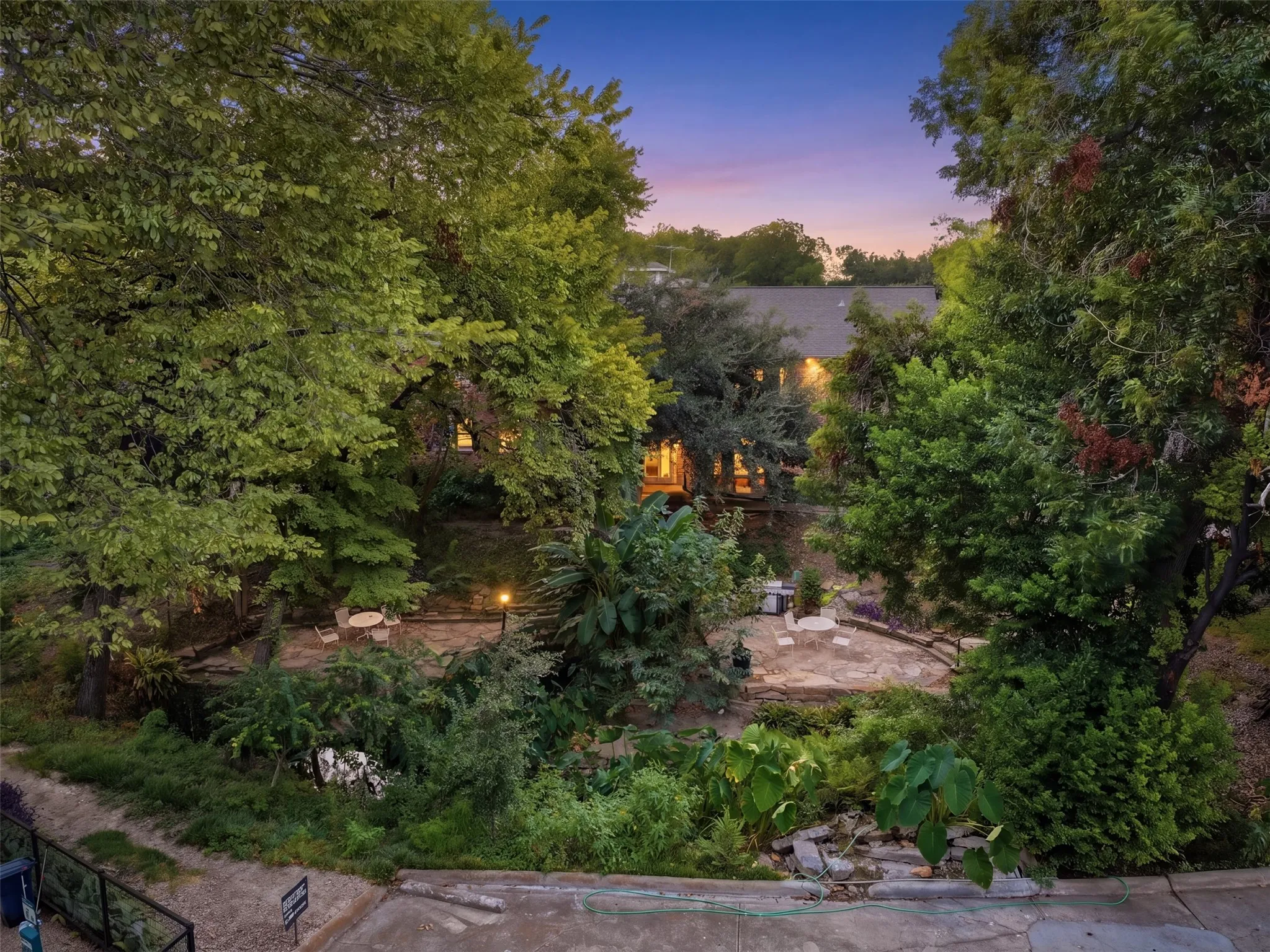 Condominium For Sale in Dallas County , 4851 Cedar Springs Road 392, Dallas, Texas 75219, 2 Bedroom, 1 Bathroom, 2 Garage spaces, 841 Sqft, built in 1970, mls#21323411, Real Estate Agent in Dallas, Homes For Sale in Dallas county, Homes For Sale in Dallas, Realtor in Dallas Texas, Real Estate Brokerage Independent Realty Texas, Luminita Cordes Realtor
