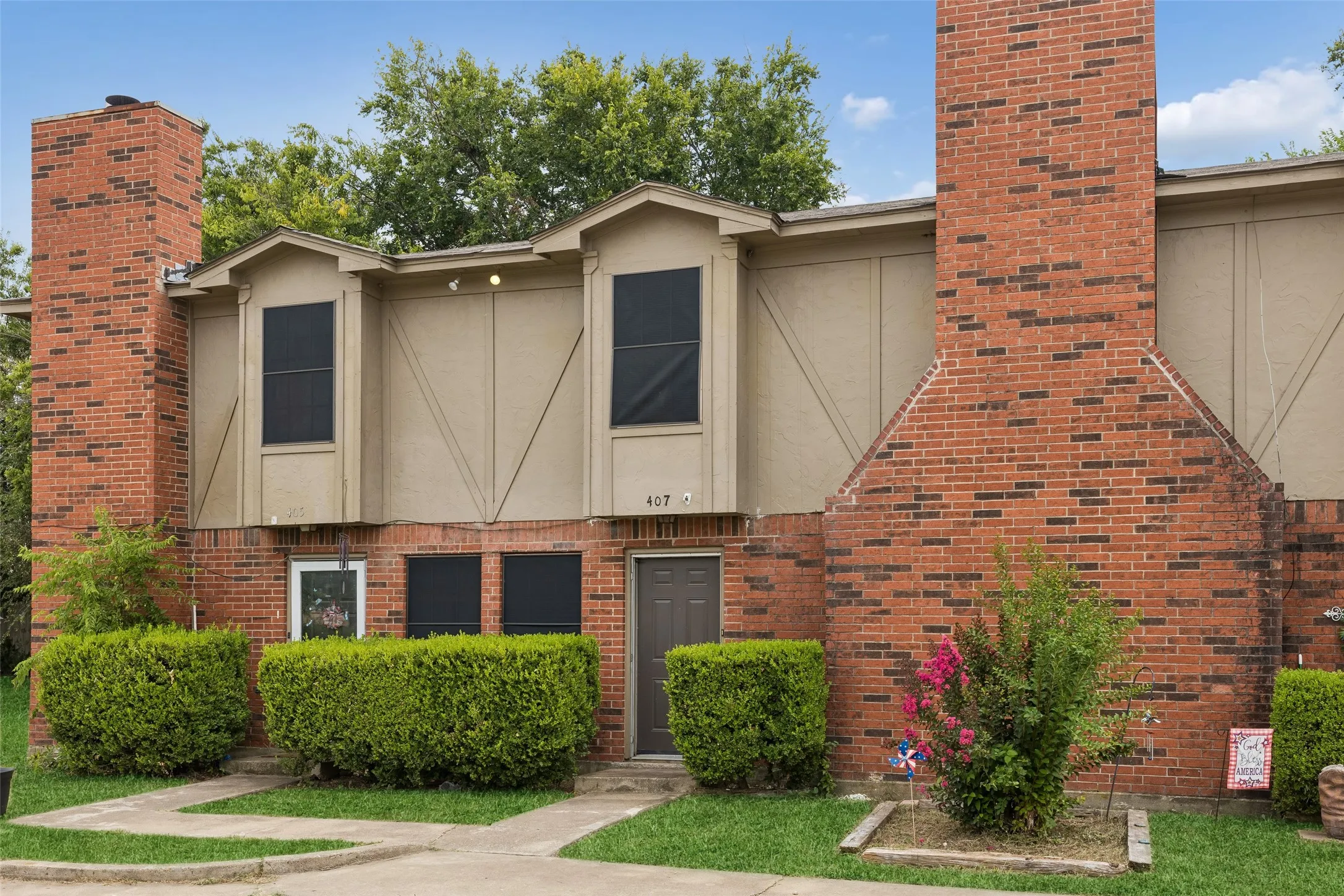 Quadruplex For Sale in Tarrant County , 405 Cambridge Drive, Saginaw, Texas 76179, 8 Bedroom, 8 Bathroom, Garage spaces, 0 Sqft, built in 1982, mls#21322574, Real Estate Agent in Saginaw, Homes For Sale in Tarrant county, Homes For Sale in Saginaw, Realtor in Saginaw Texas, Real Estate Brokerage Independent Realty Texas, Luminita Cordes Realtor