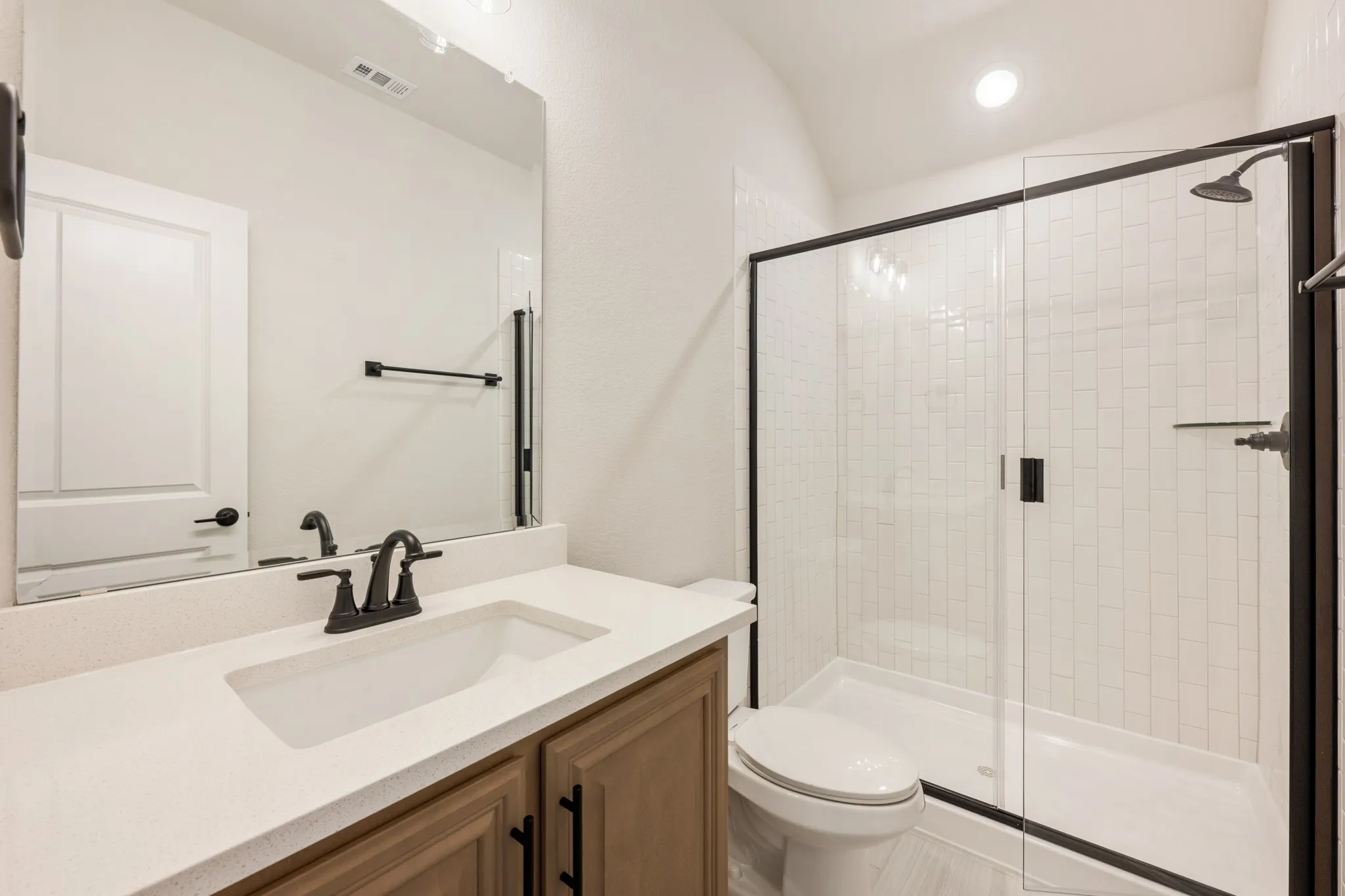 Single Family Residence For Sale in Ellis County , 1109 Cardinal Drive, Midlothian, Texas 76065, 5 Bedroom, 4 Bathroom, 2 Garage spaces, 3,430 Sqft, built in 2025, mls#21323431, Real Estate Agent in Midlothian, Homes For Sale in Ellis county, Homes For Sale in Midlothian, Realtor in Midlothian Texas, Real Estate Brokerage Independent Realty Texas, Luminita Cordes Realtor