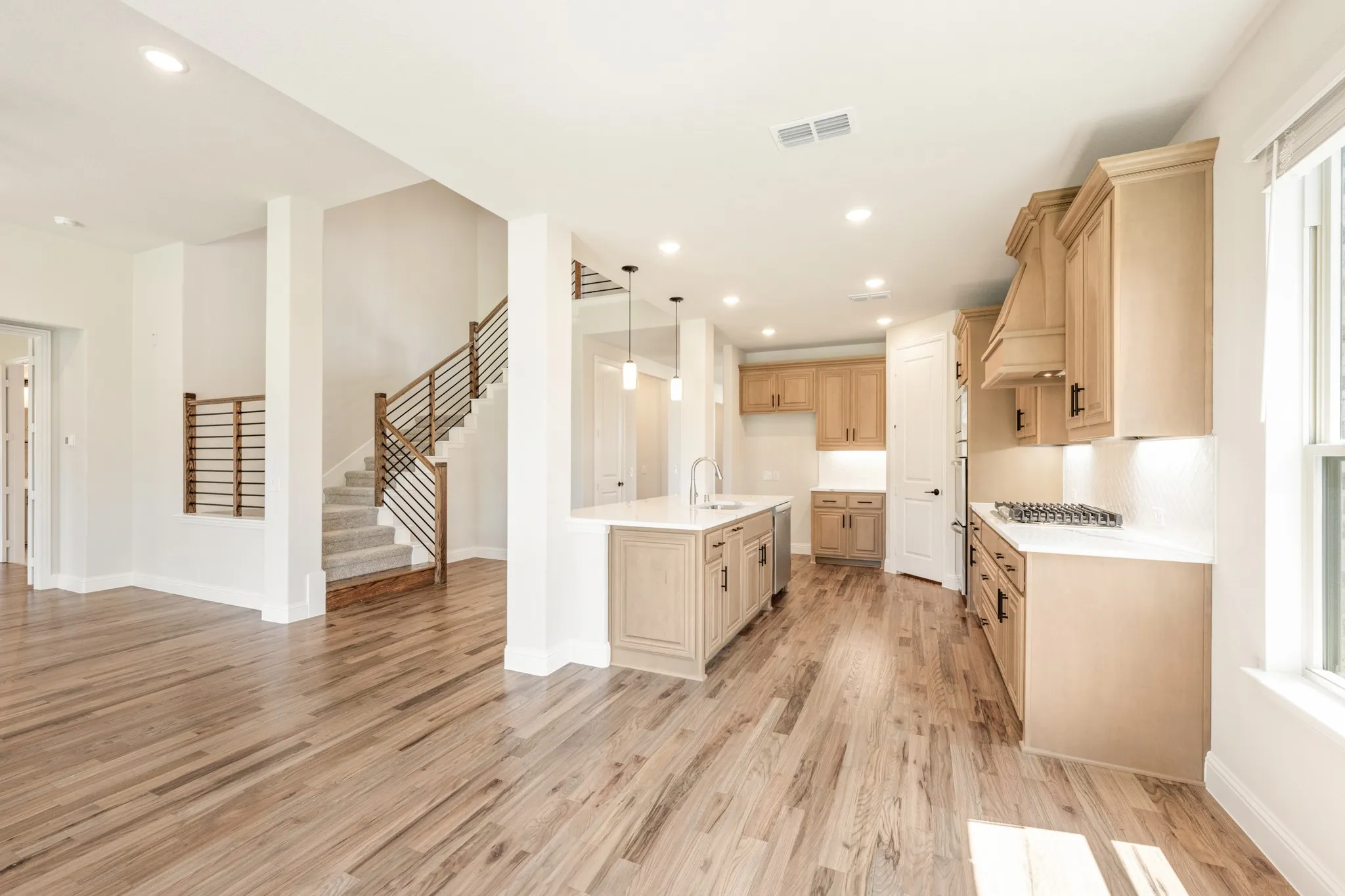Single Family Residence For Sale in Ellis County , 1109 Cardinal Drive, Midlothian, Texas 76065, 5 Bedroom, 4 Bathroom, 2 Garage spaces, 3,430 Sqft, built in 2025, mls#21323431, Real Estate Agent in Midlothian, Homes For Sale in Ellis county, Homes For Sale in Midlothian, Realtor in Midlothian Texas, Real Estate Brokerage Independent Realty Texas, Luminita Cordes Realtor